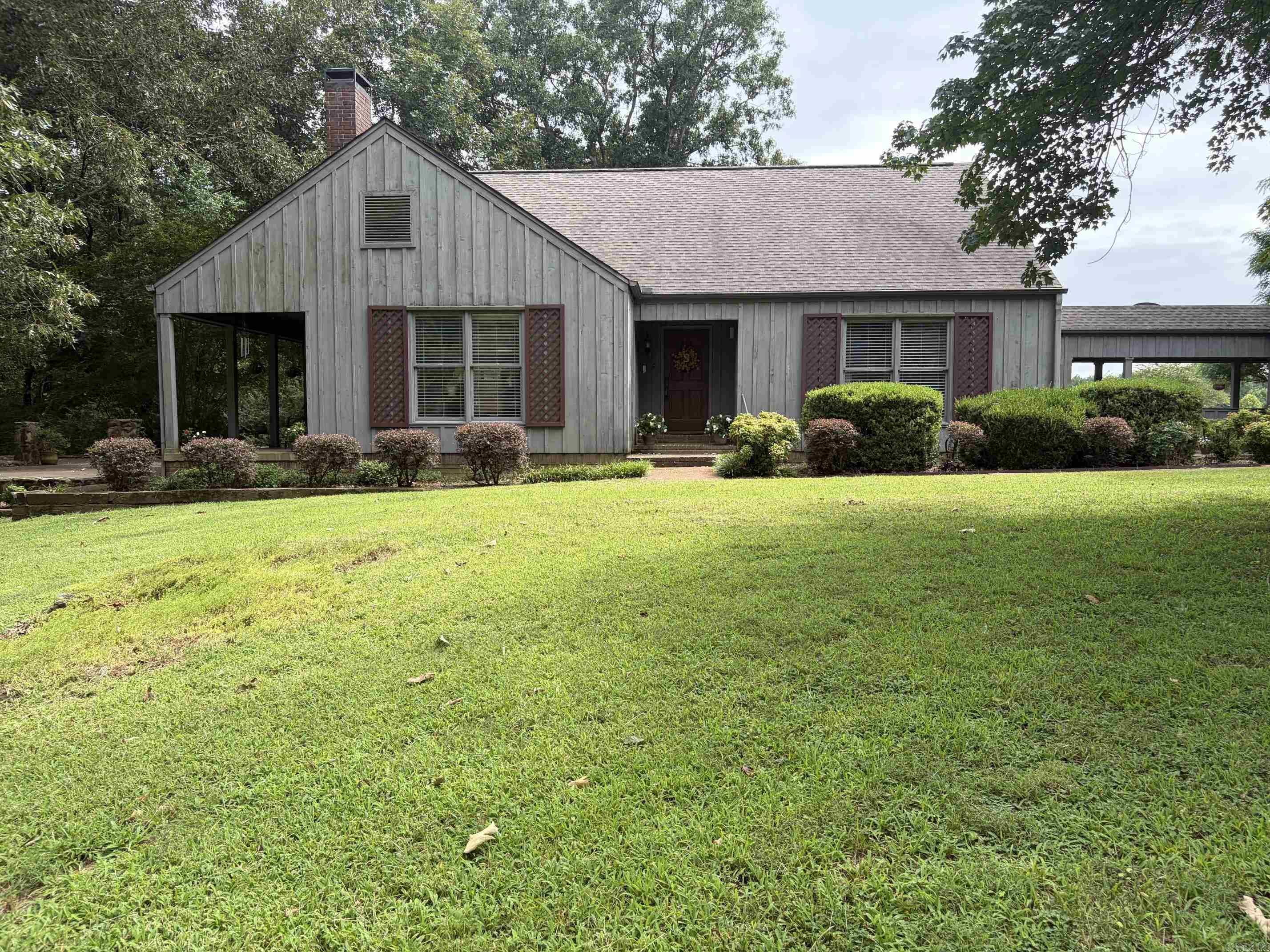 1148 Hwy 258 Property Photo 1