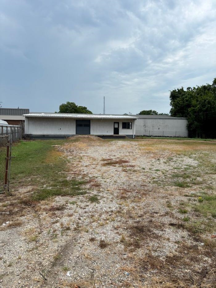 205 Main Property Photo 1