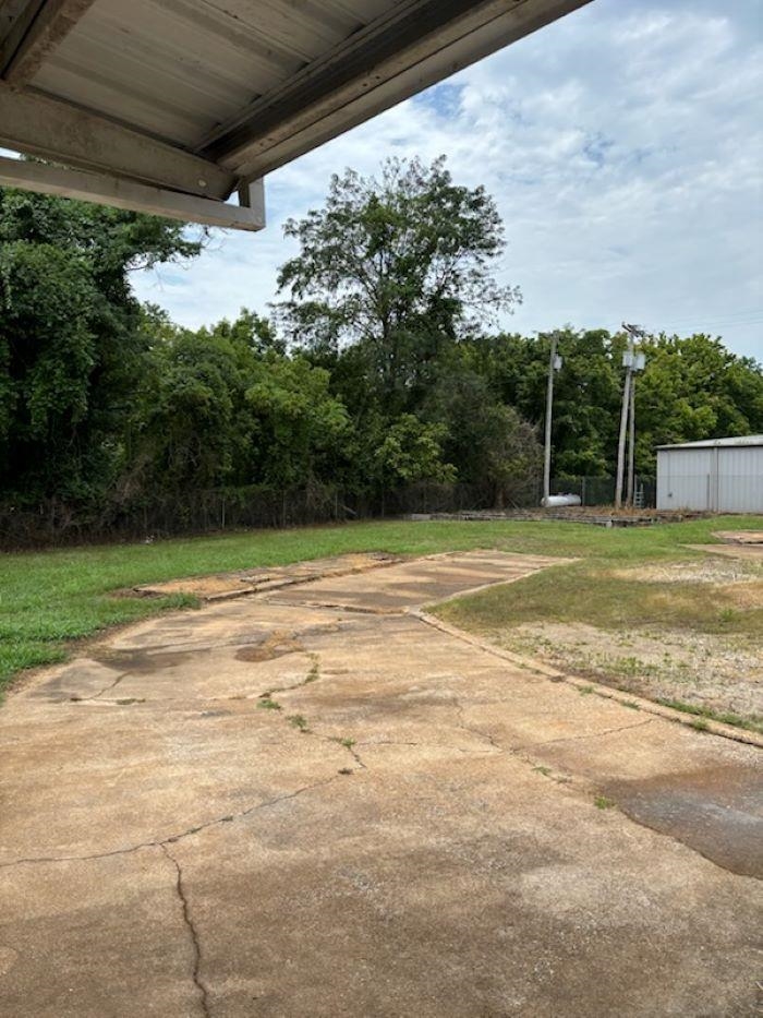 205 Main Property Photo 3