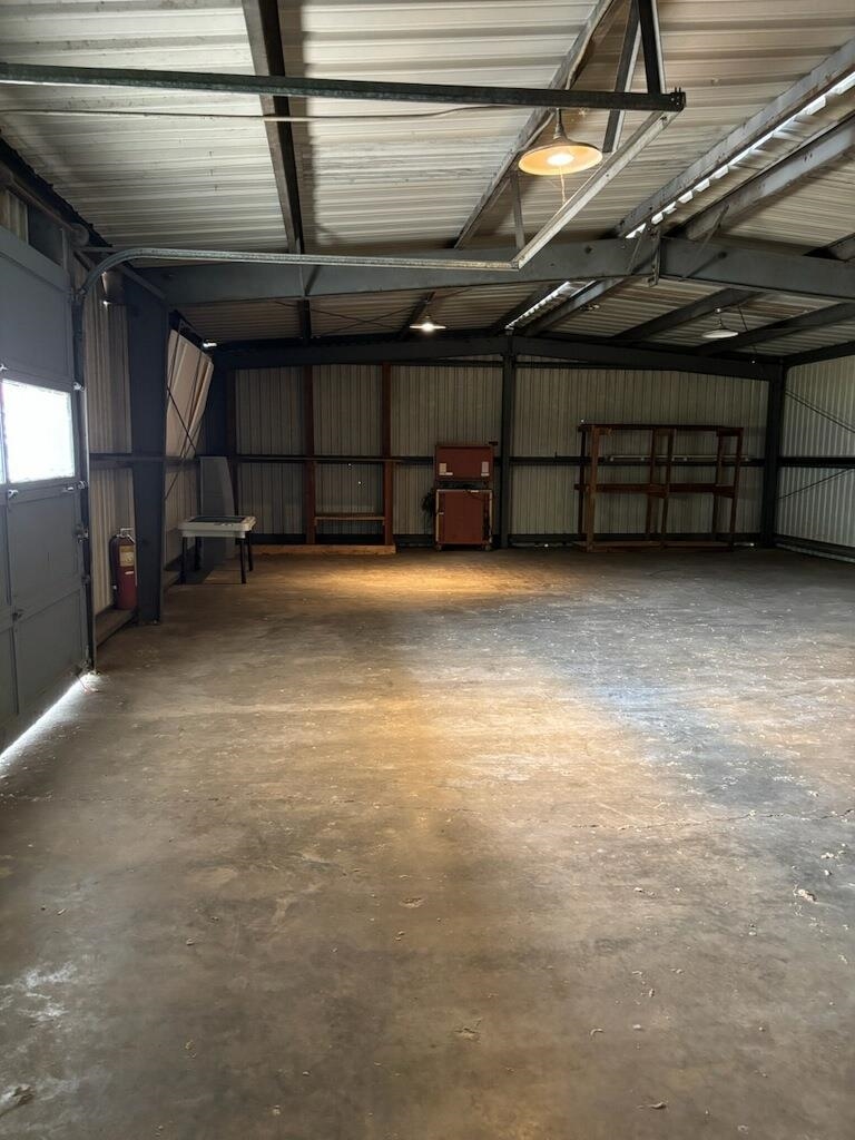 205 Main Property Photo 8