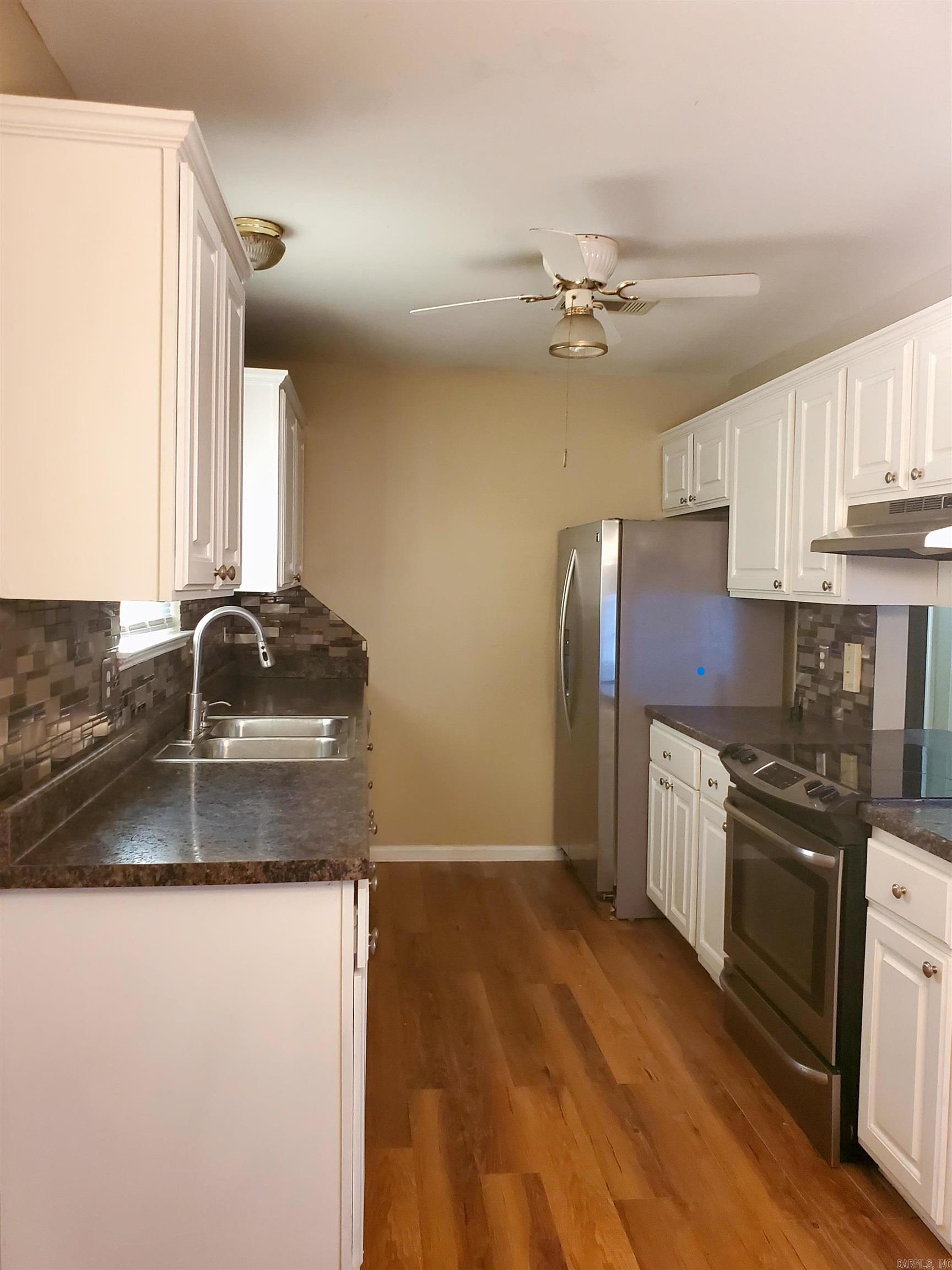 1308 Cody Place Property Photo 4