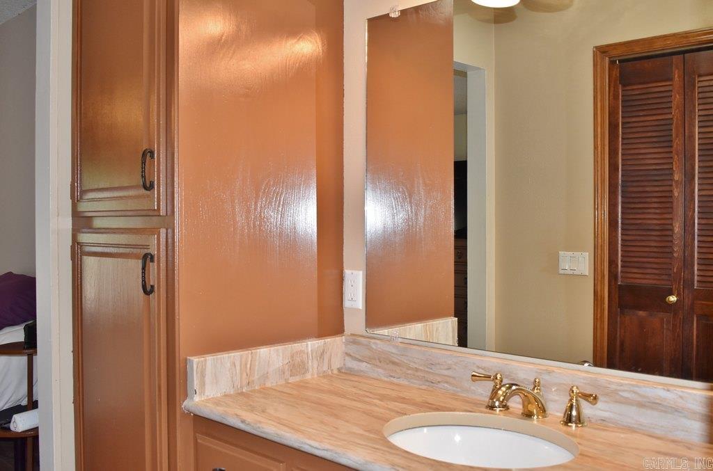48 Majorca Drive Property Photo 18