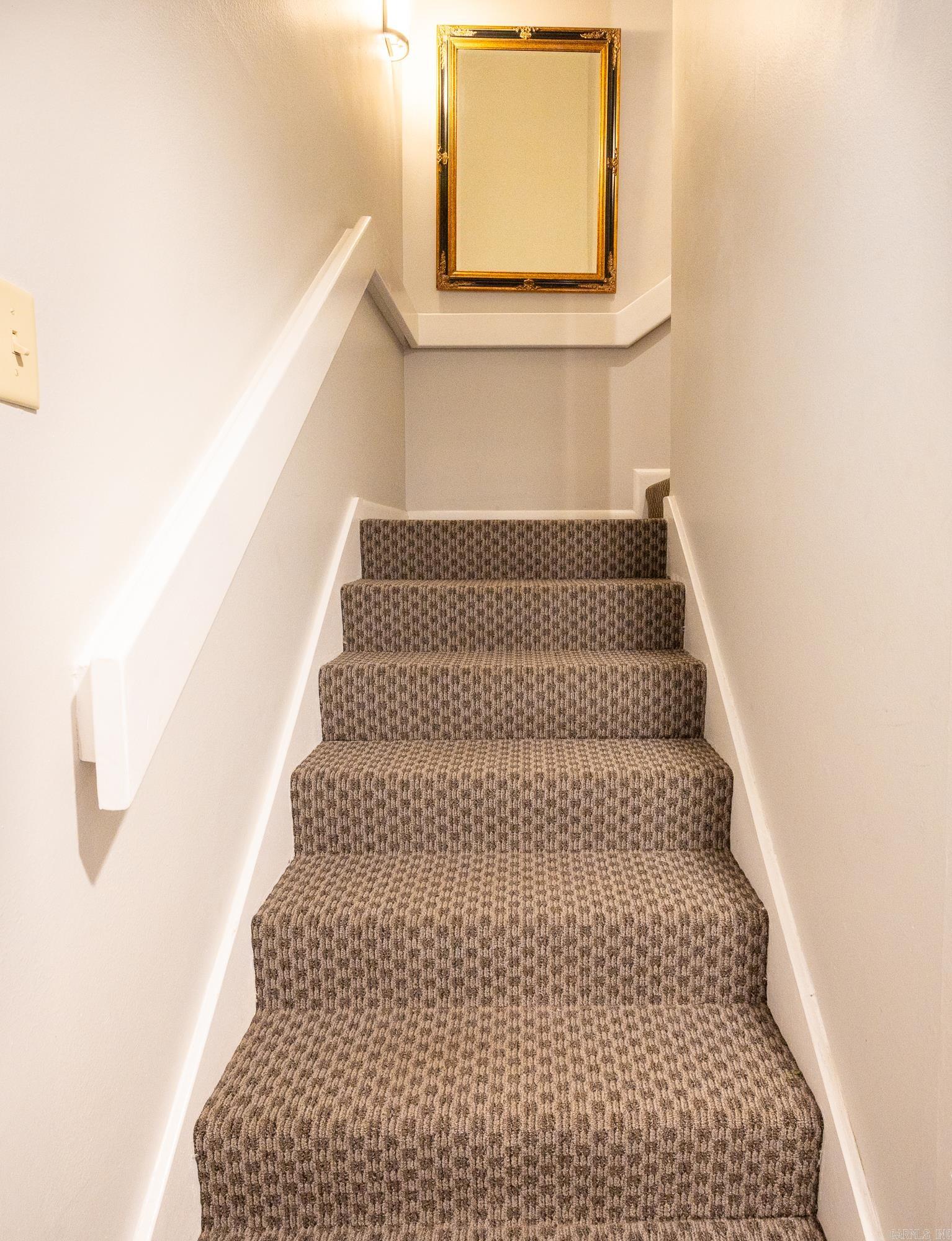 32 Hampshire Circle Property Photo 22