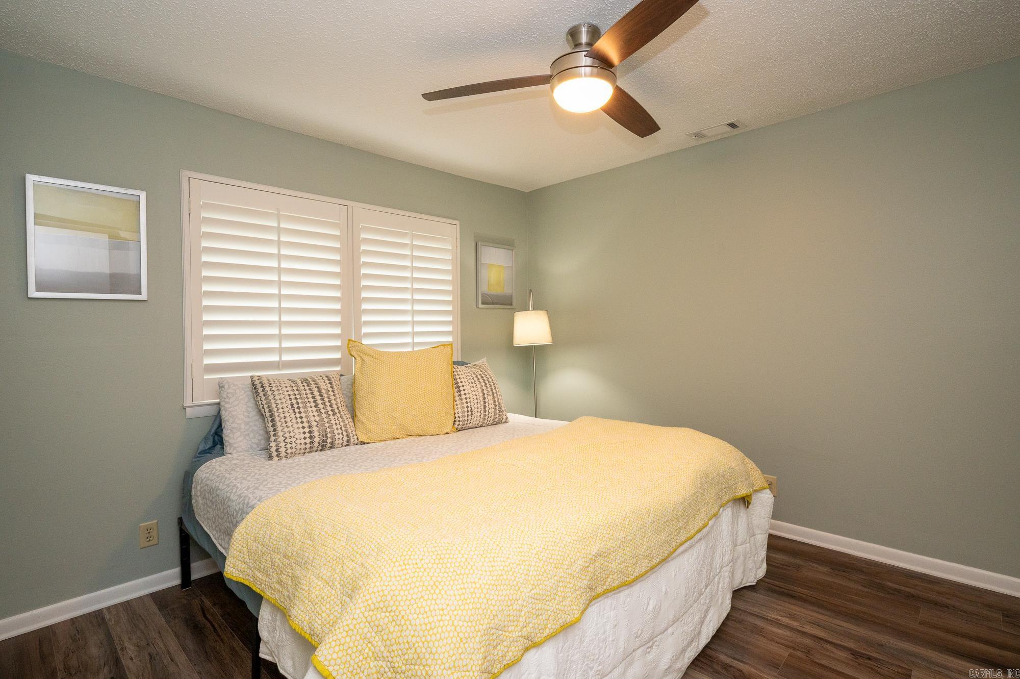 32 Hampshire Circle Property Photo 33