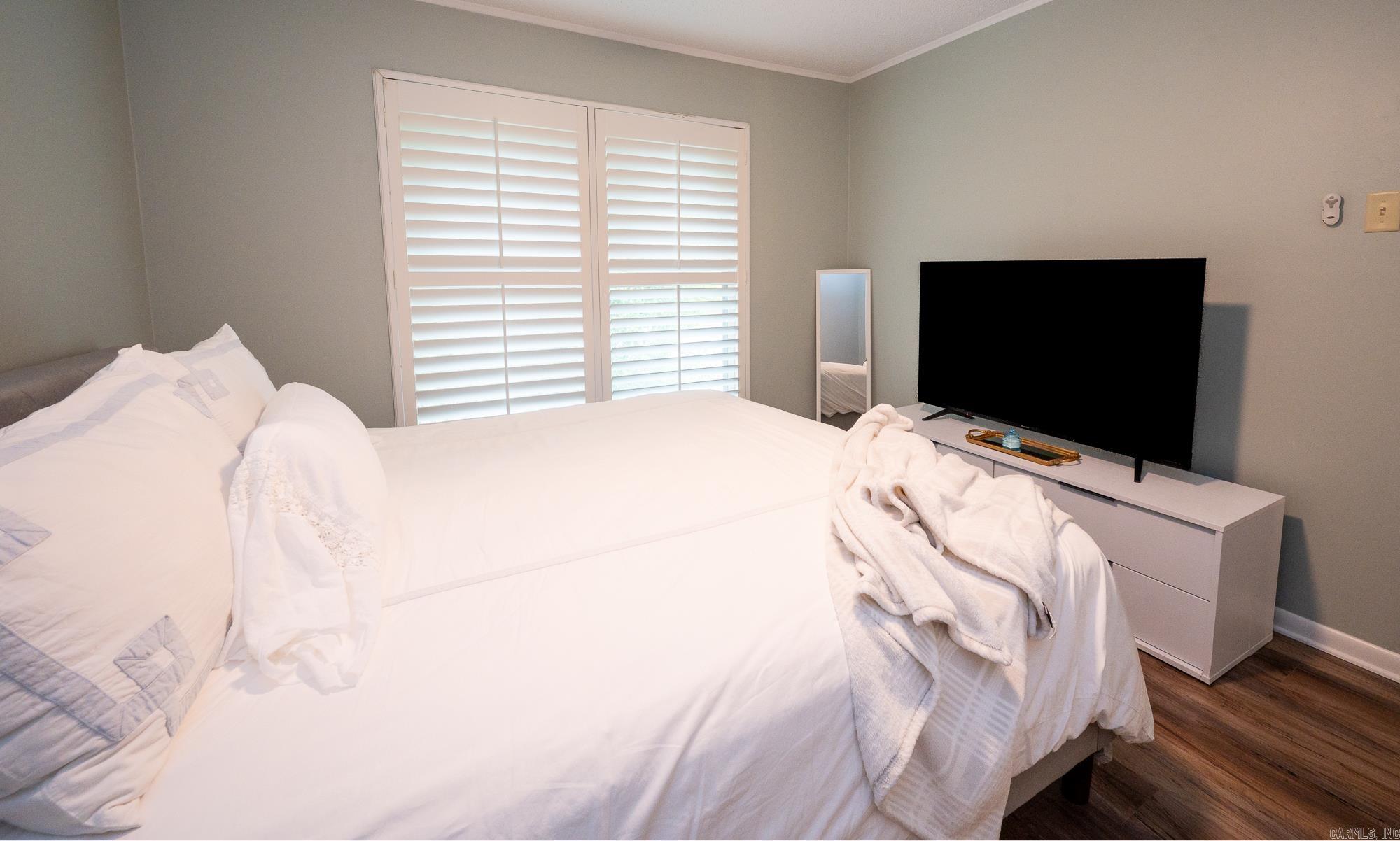 32 Hampshire Circle Property Photo 37