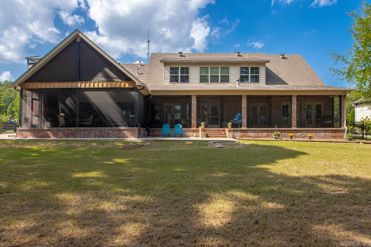 4705 Bay Hill Drive Property Photo 2