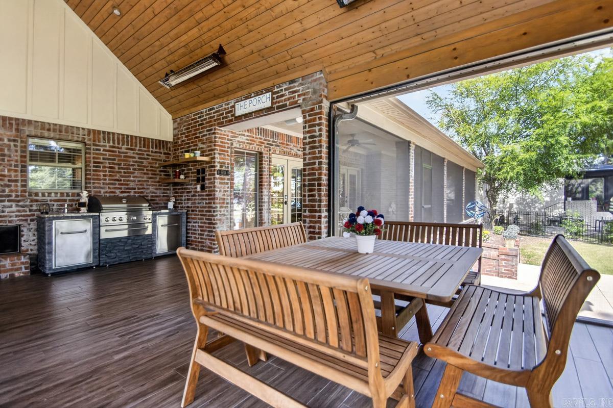 4705 Bay Hill Drive Property Photo 30