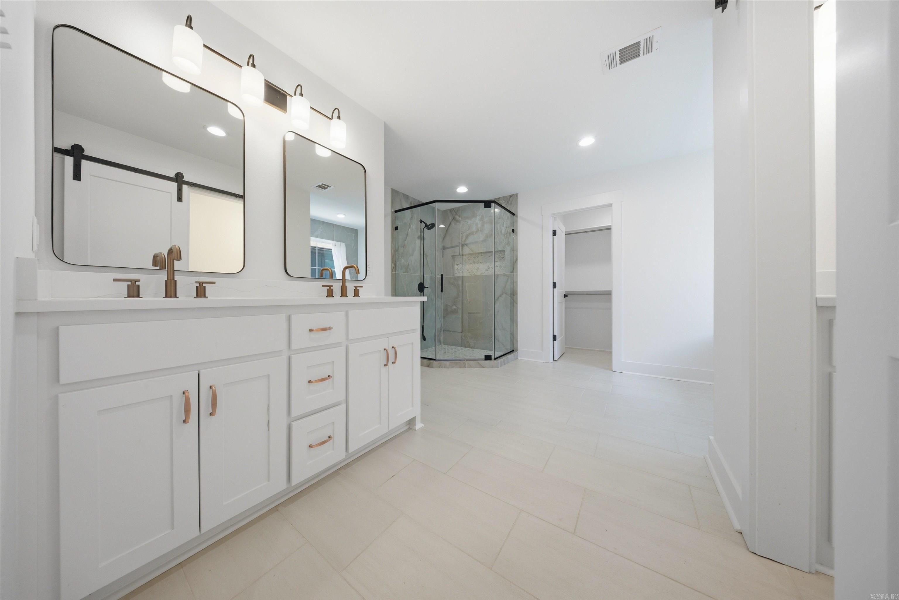 1412 Nanterre Street Property Photo 8