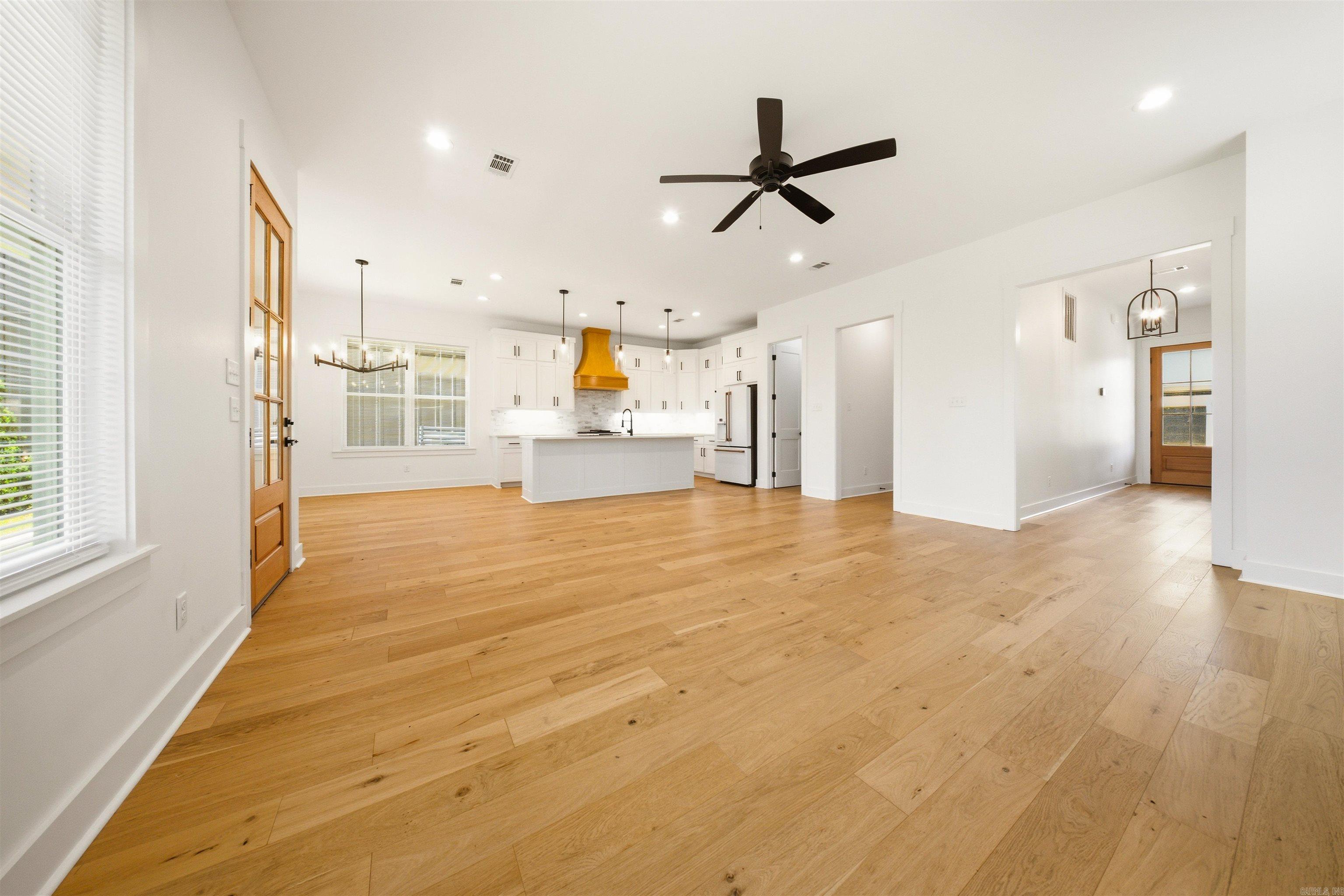 1412 Nanterre Street Property Photo 9