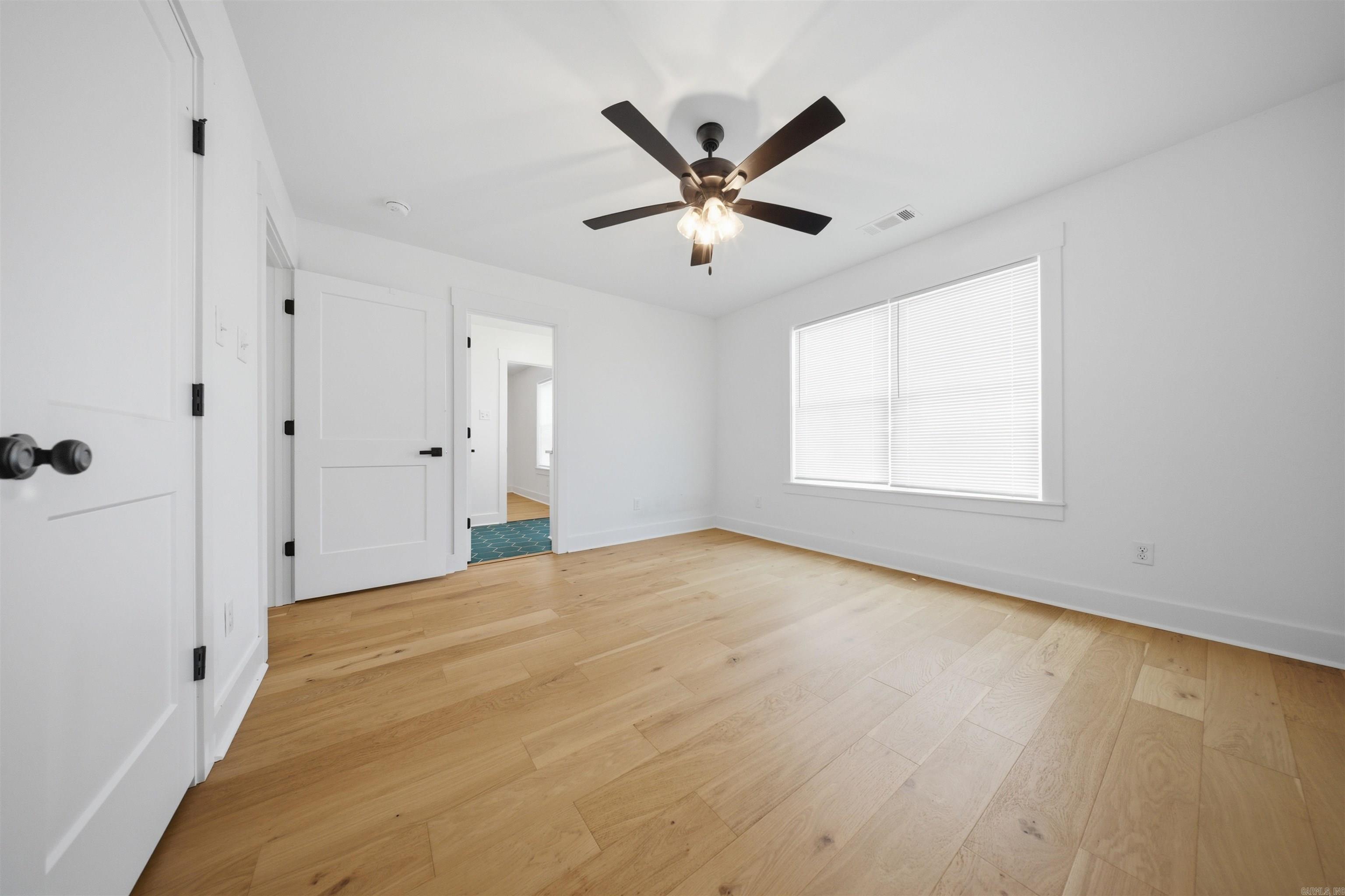 1412 Nanterre Street Property Photo 31
