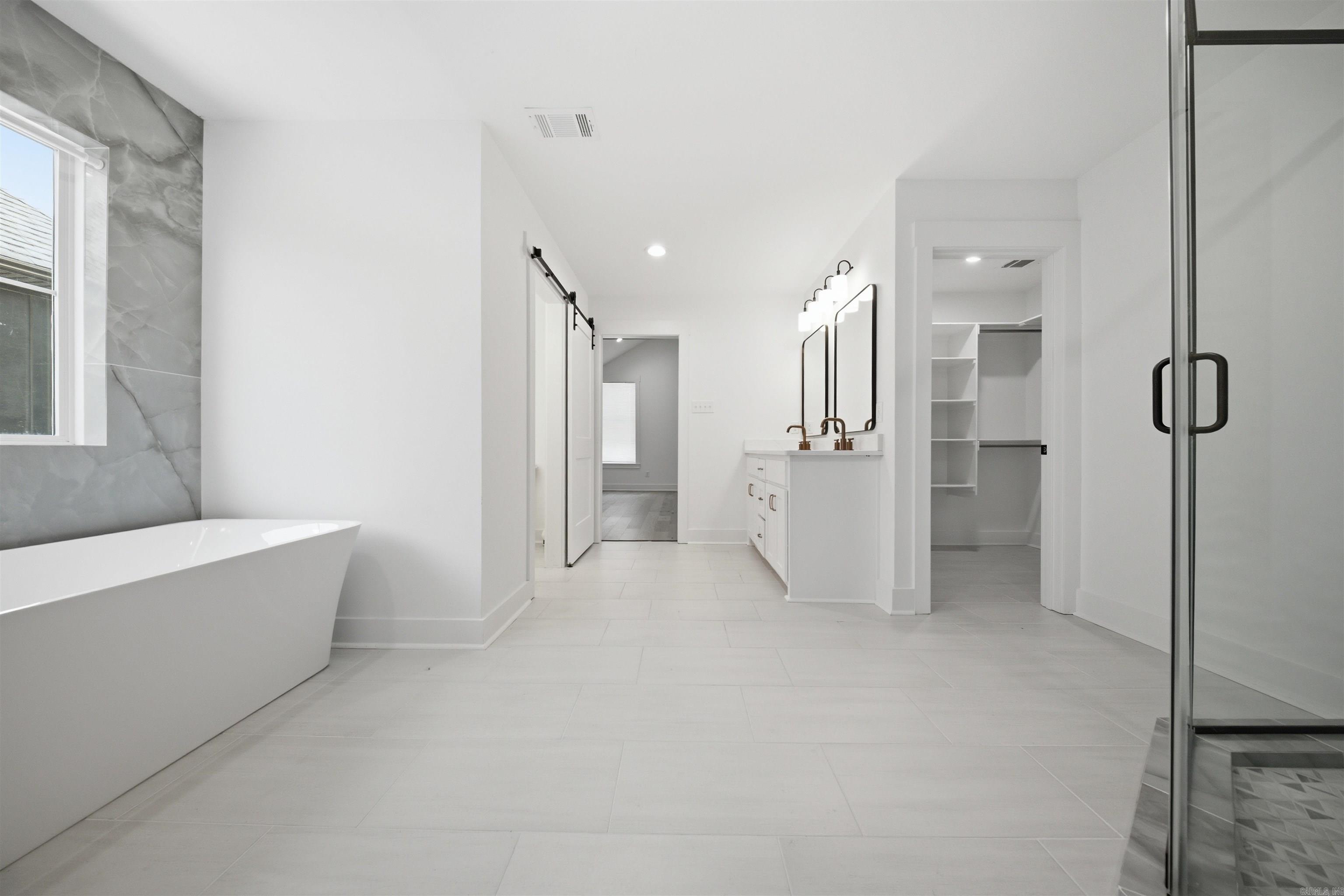 1412 Nanterre Street Property Photo 36