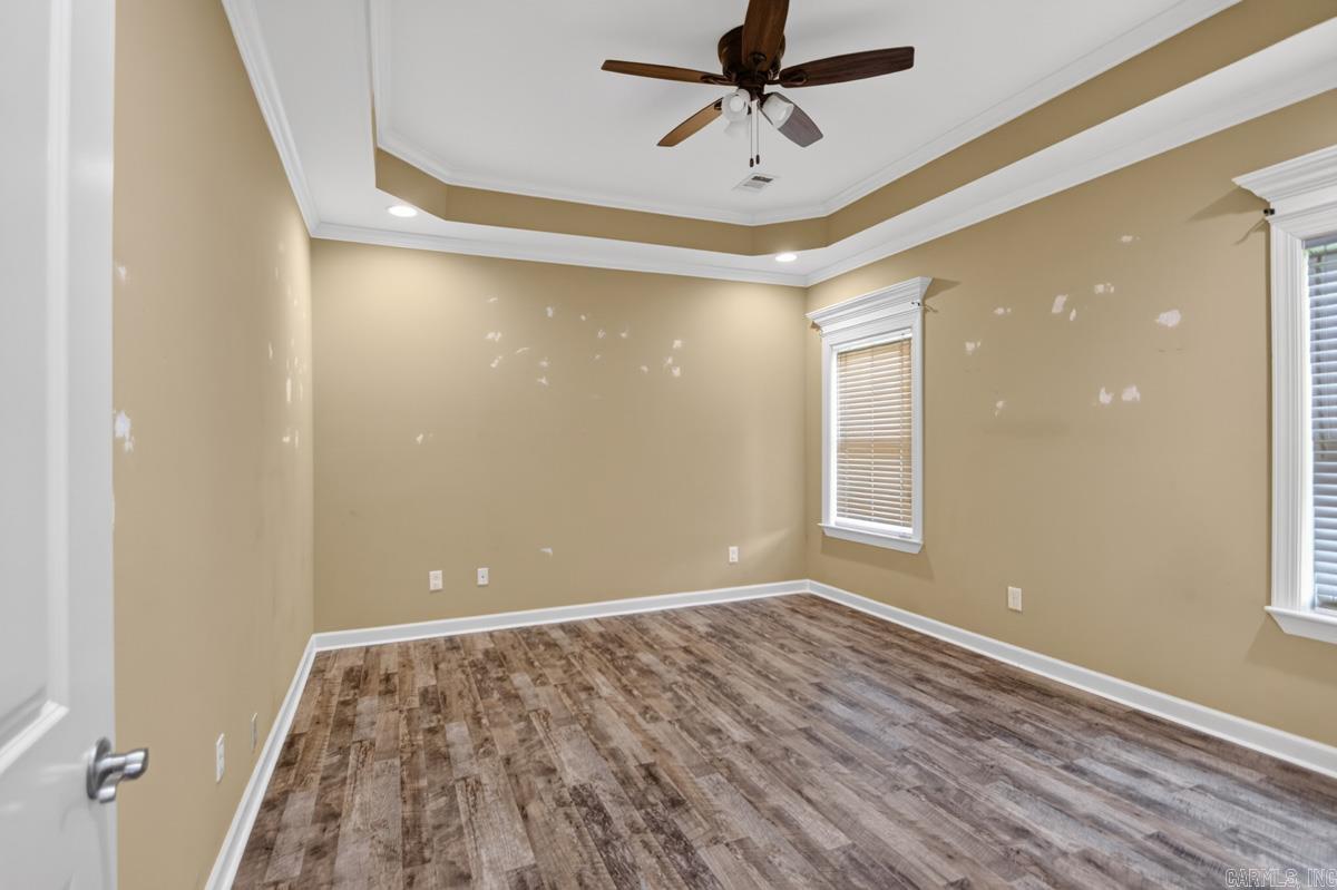 12008 Oak Valley Drive Property Photo 15