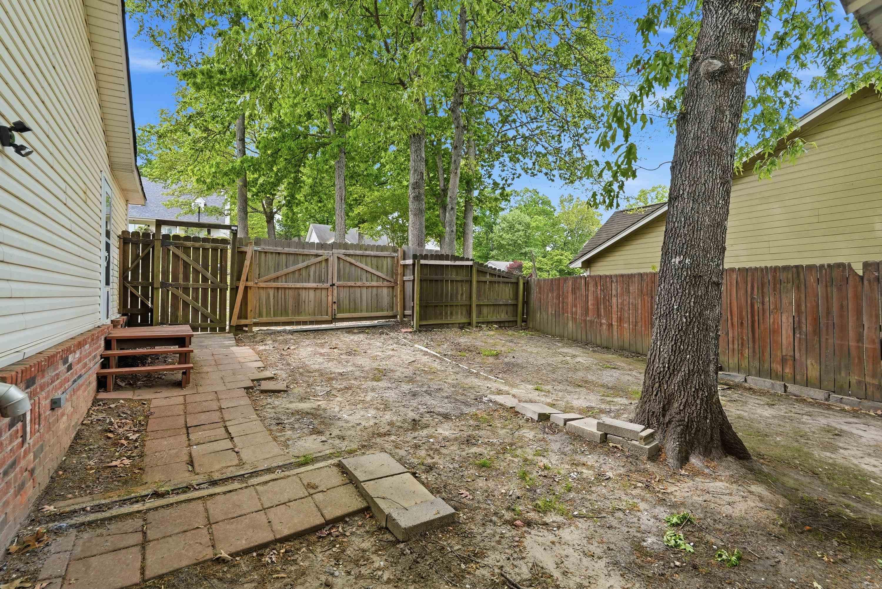 47 Neal Cove Property Photo 24