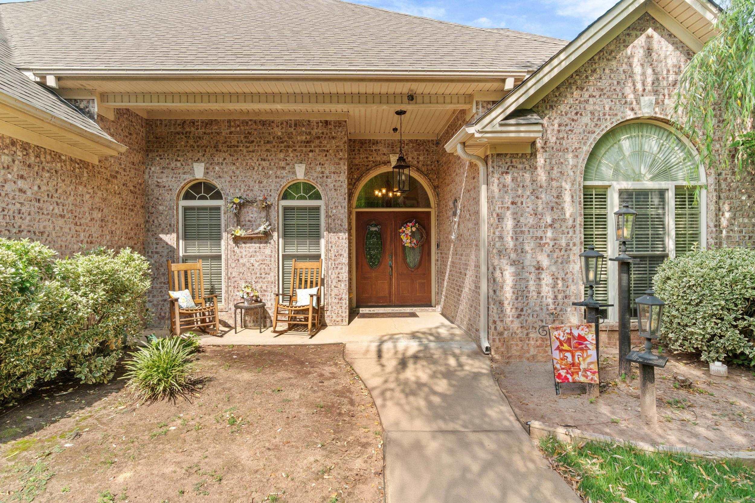 7225 E Worth Ave Property Photo 6