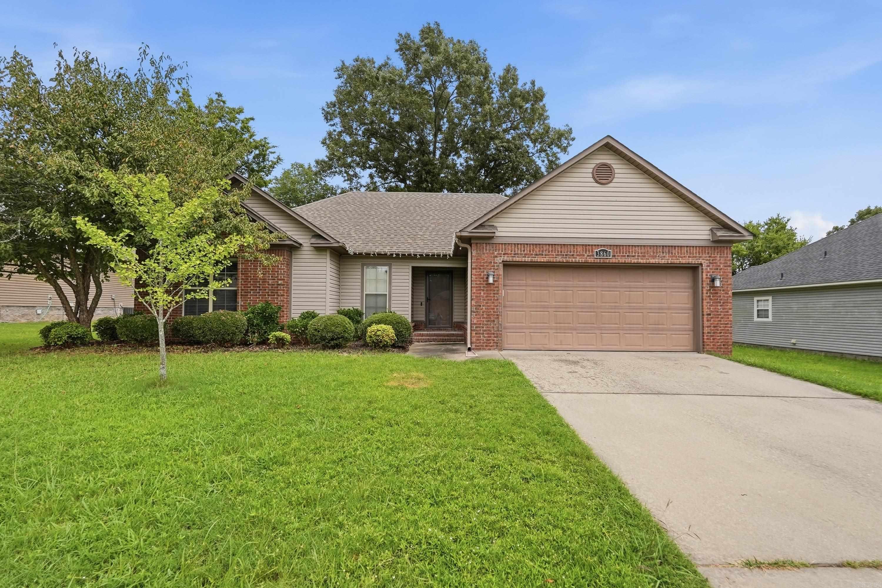3860 Lazy Creek Trail Property Photo 1