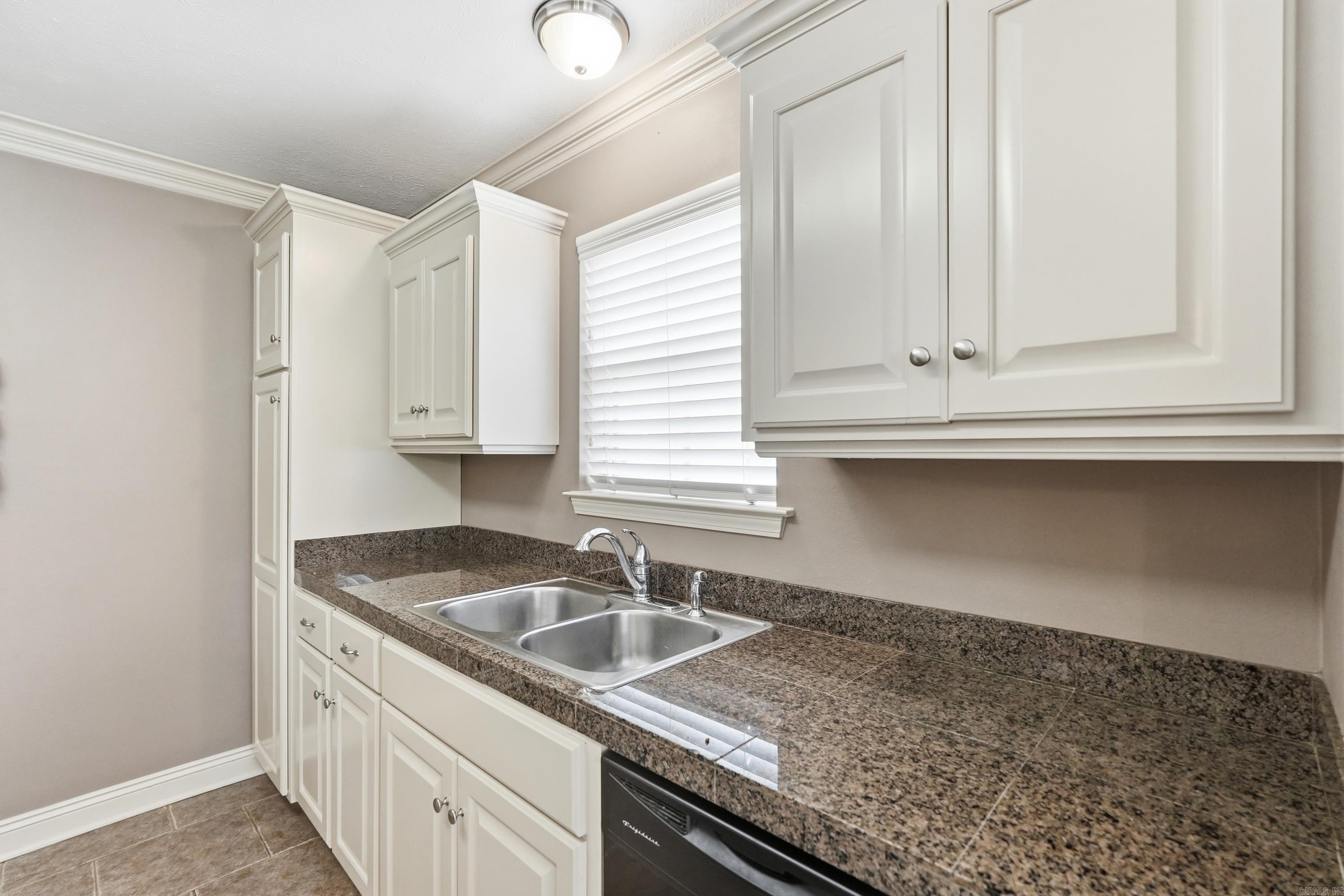 3860 Lazy Creek Trail Property Photo 6