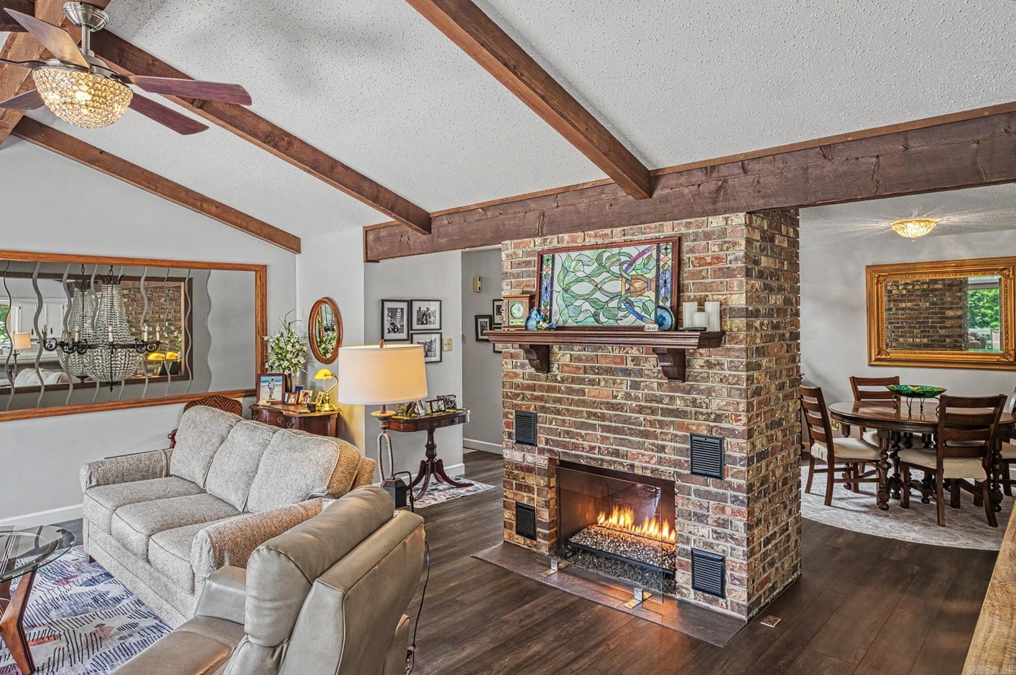 2 Sereno Lane Property Photo 11