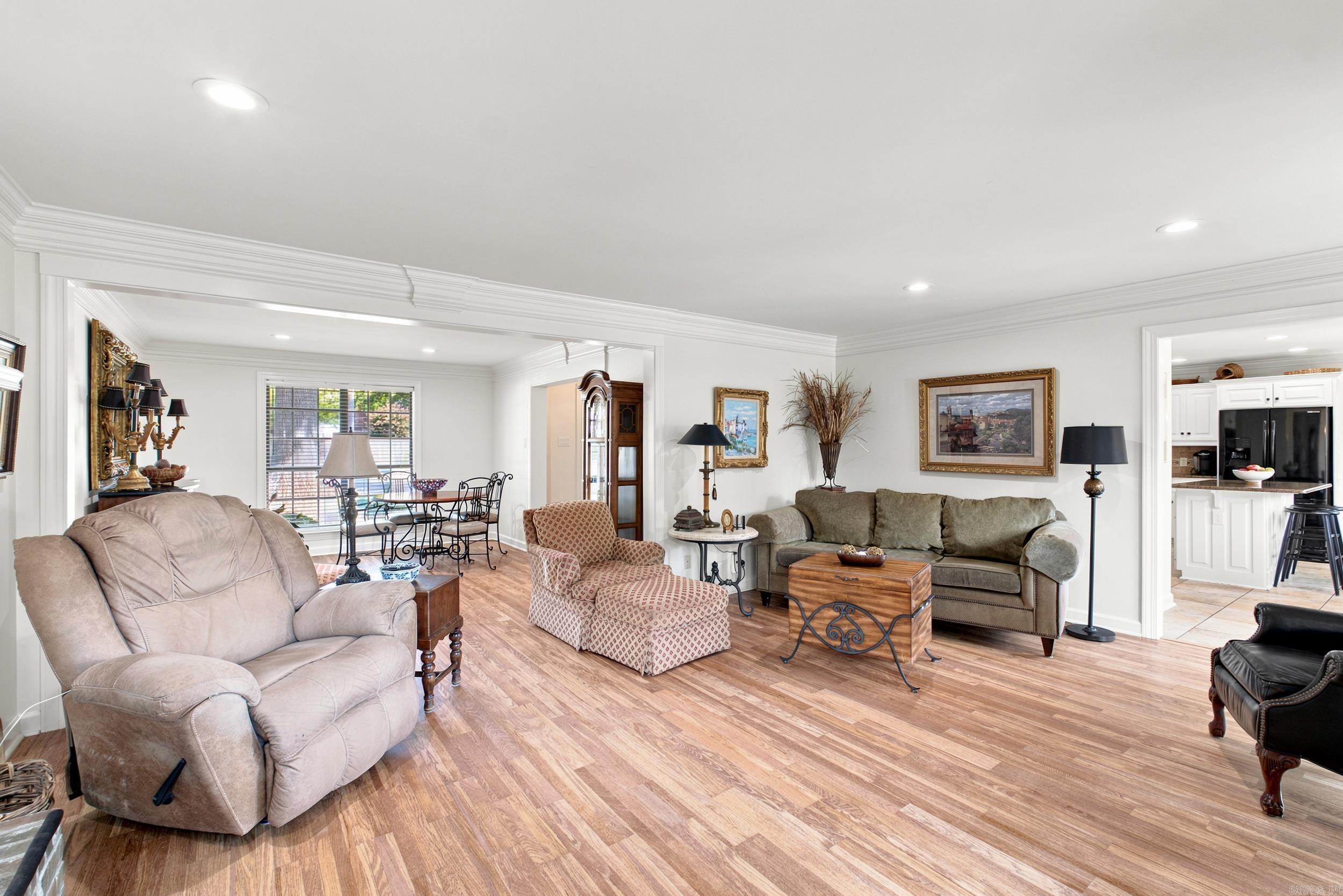 35 Oak Tree Circle Property Photo 9