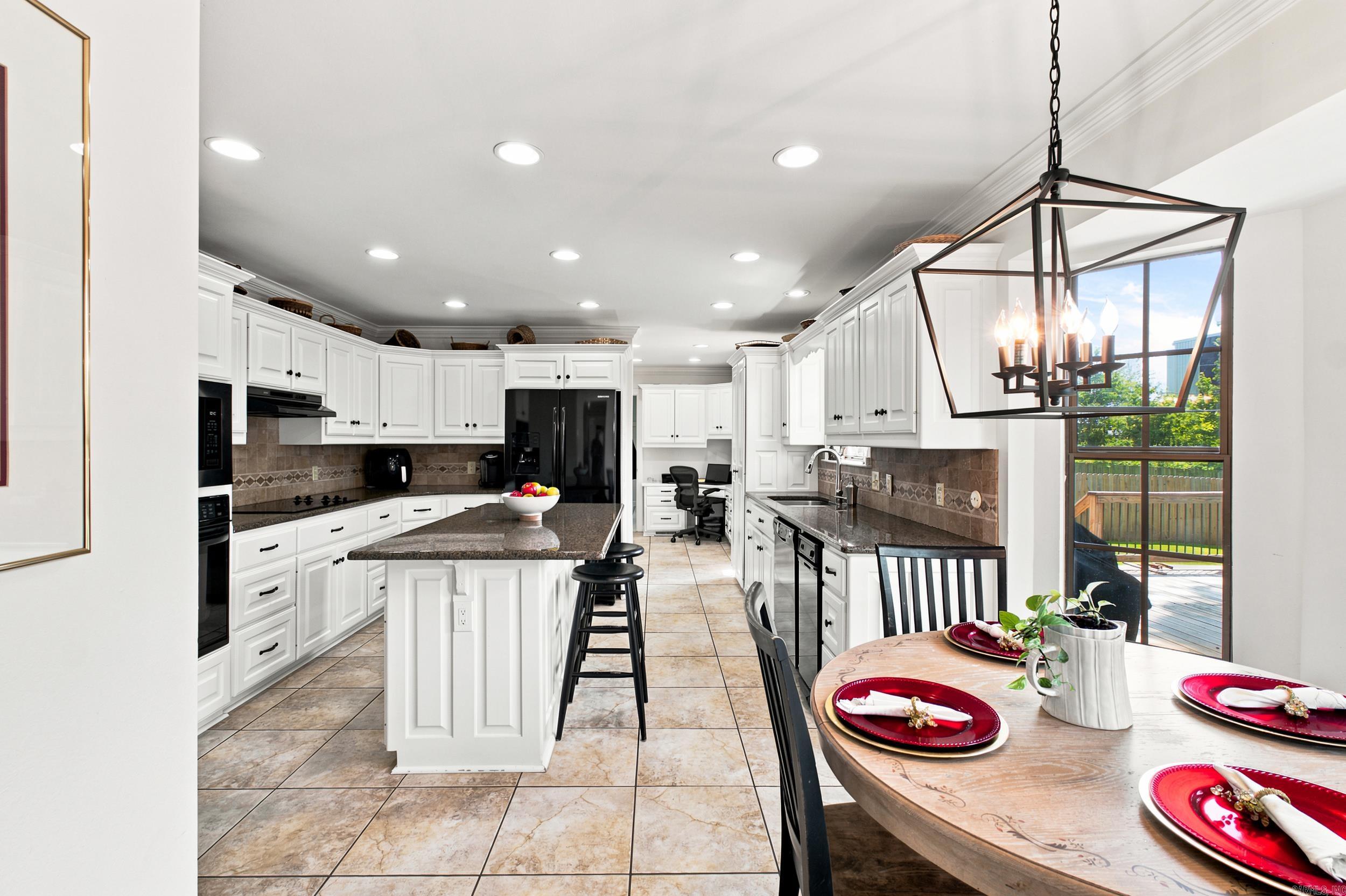 35 Oak Tree Circle Property Photo 11