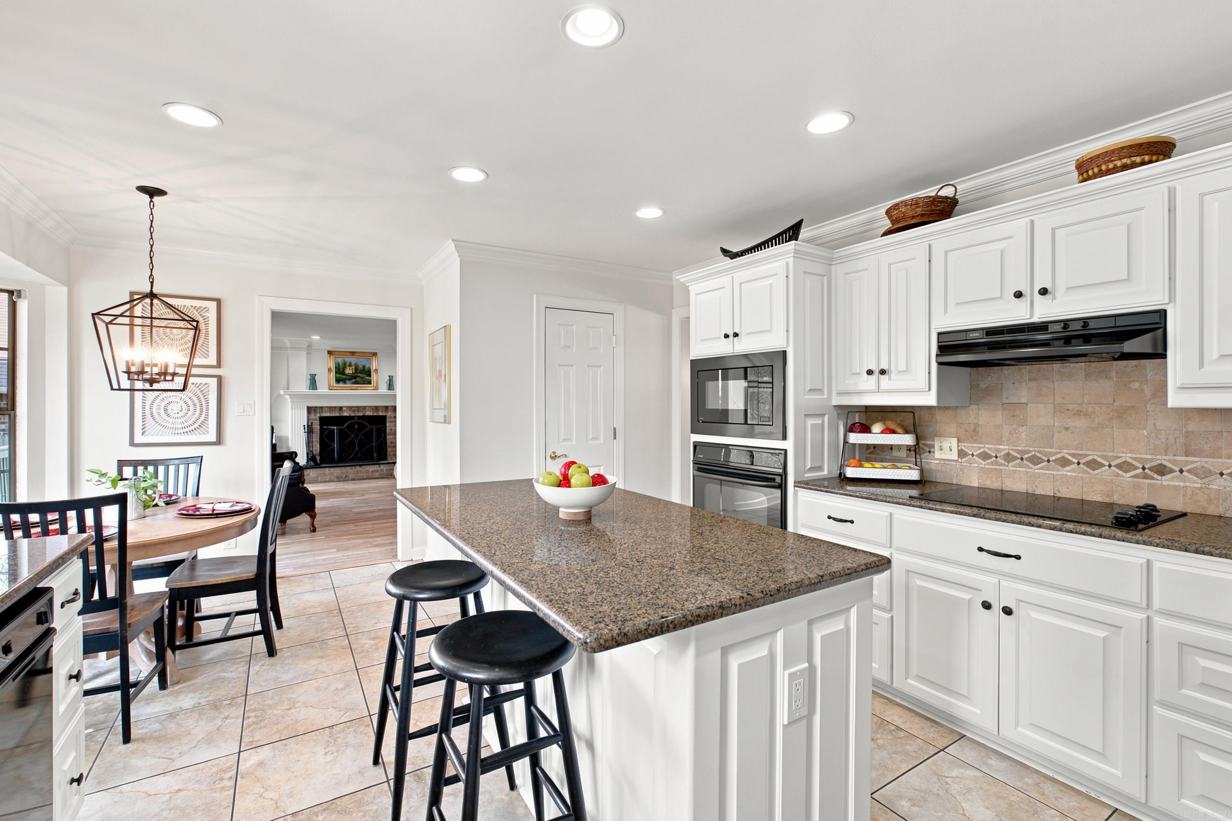 35 Oak Tree Circle Property Photo 13