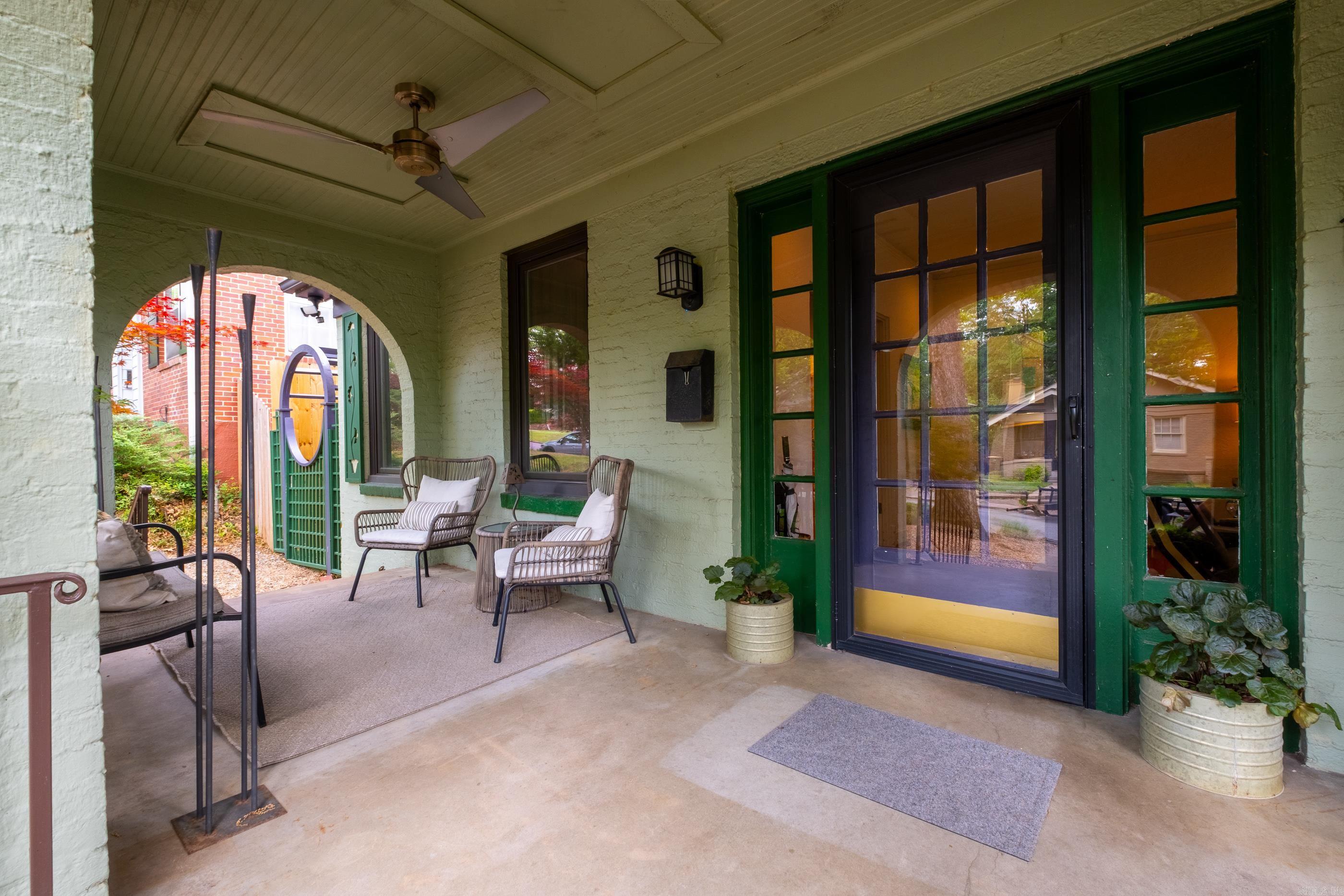 109 Linwood Court Property Photo 3