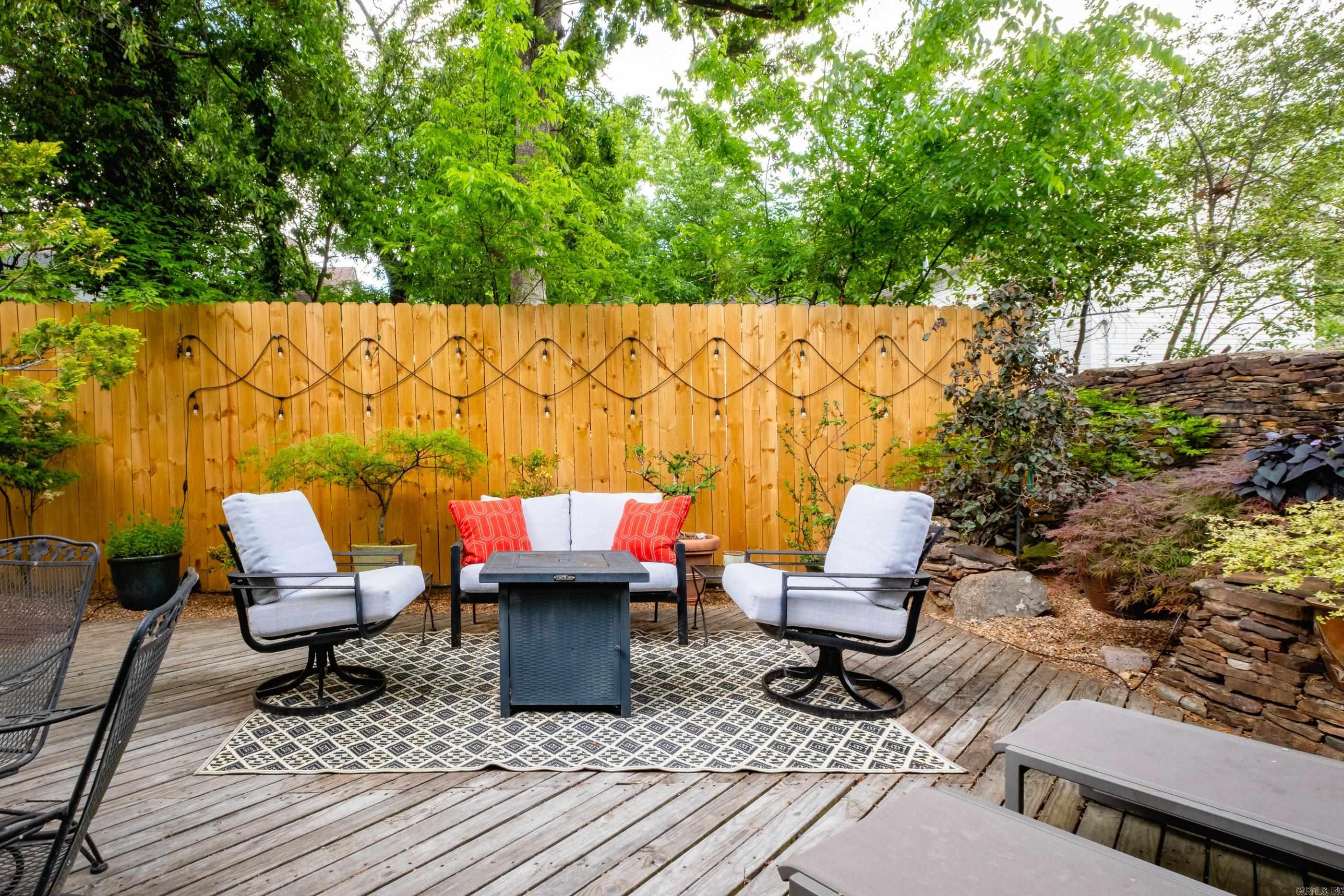 109 Linwood Court Property Photo 40
