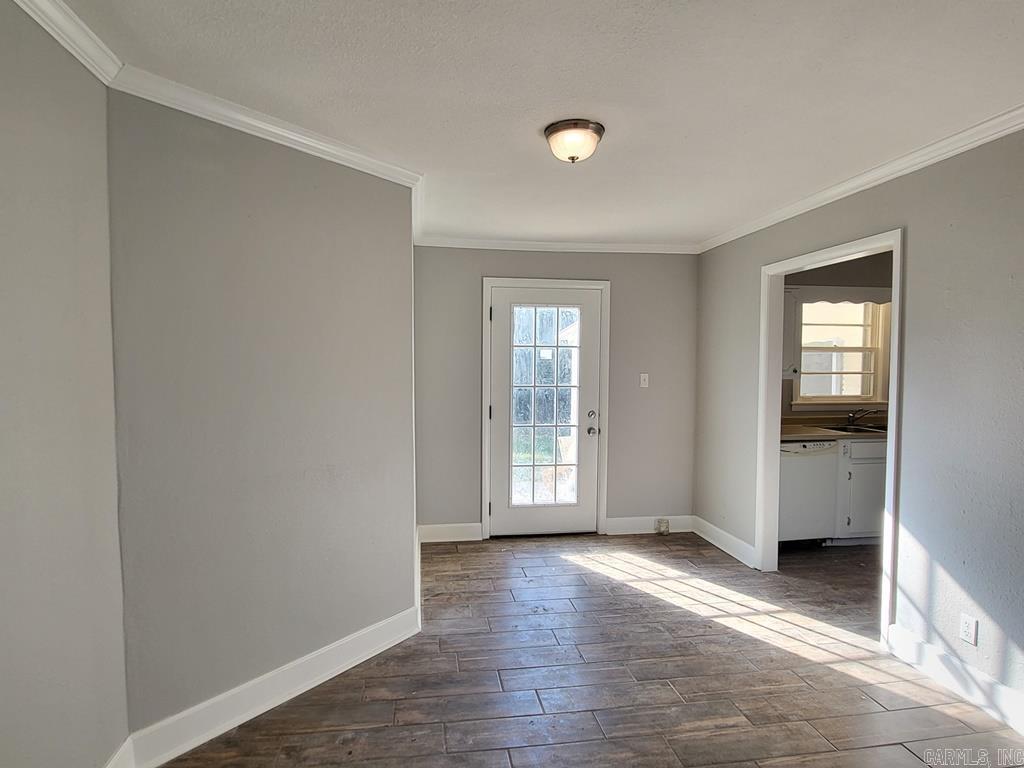 1815 W College Blvd Property Photo 5