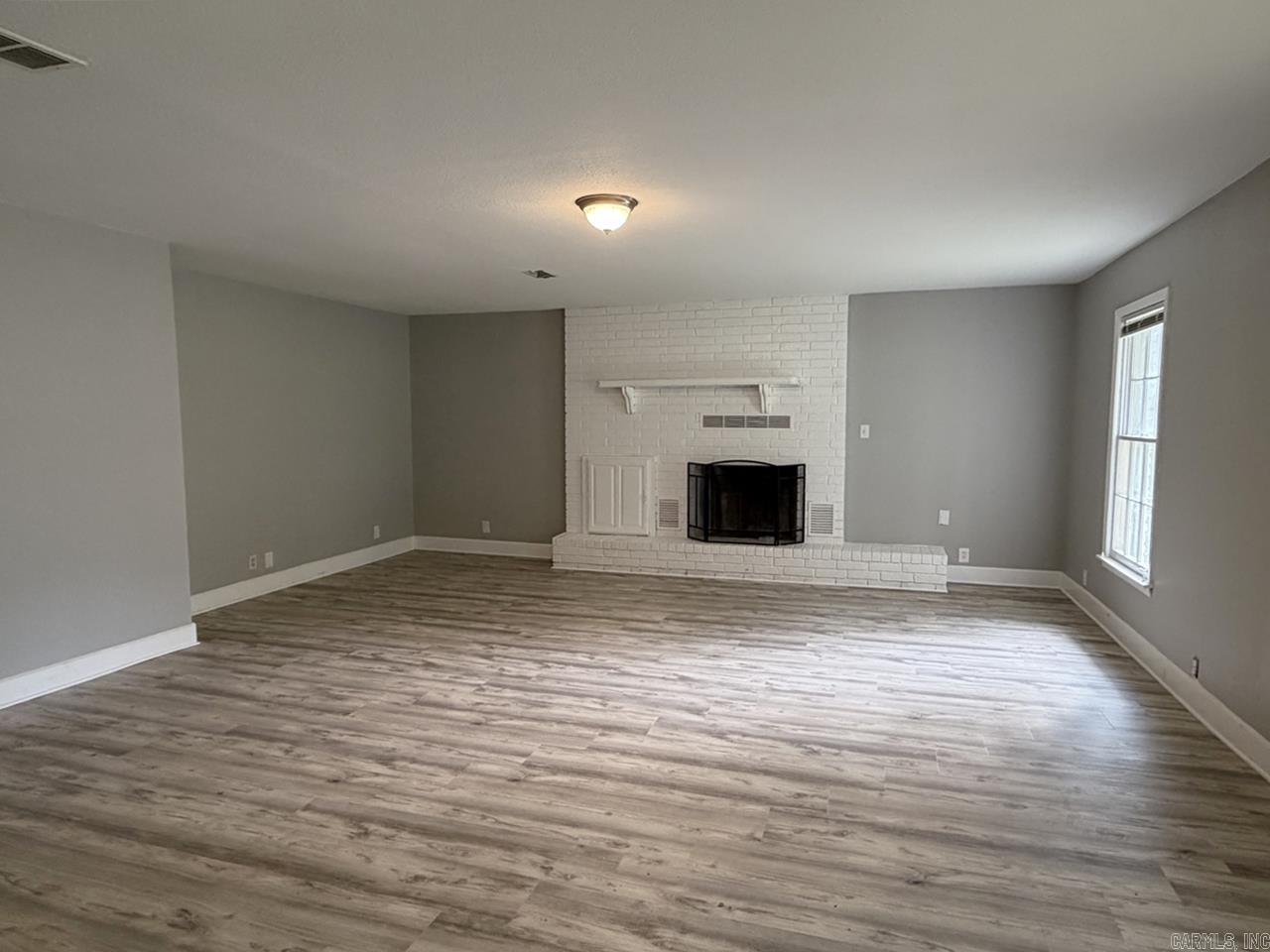 1815 W College Blvd Property Photo 7