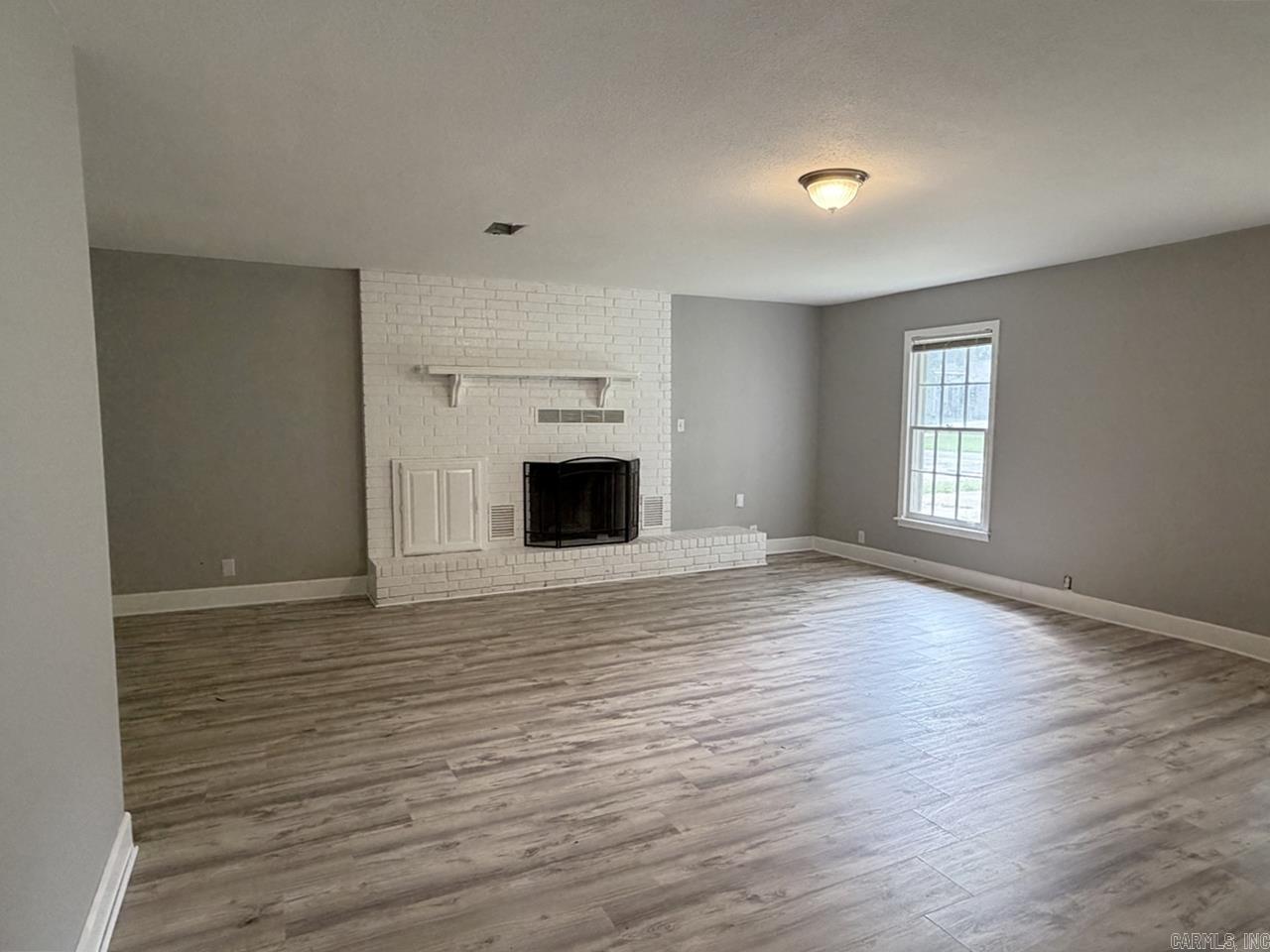 1815 W College Blvd Property Photo 8