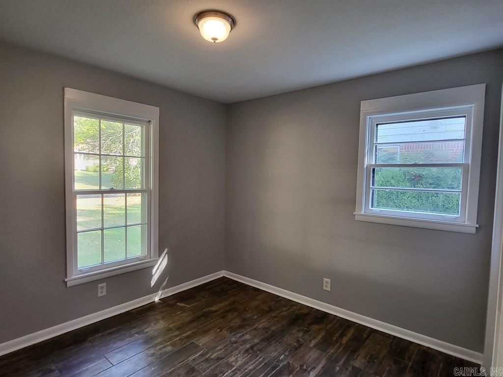 1815 W College Blvd Property Photo 13