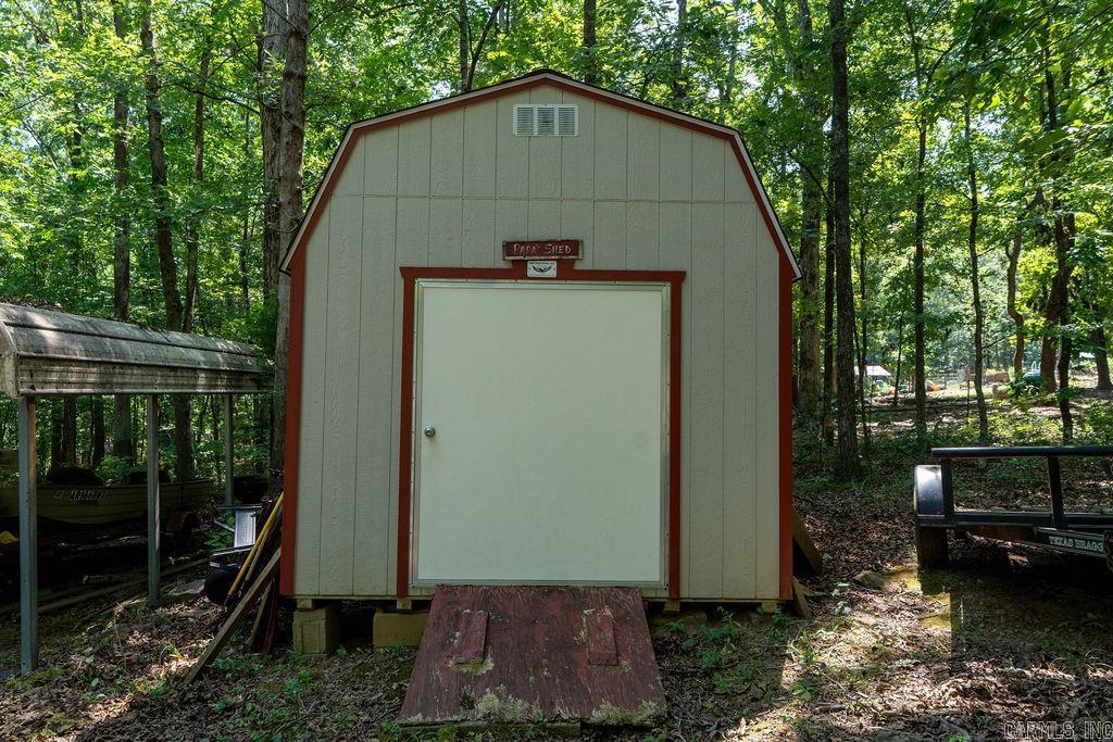 760 Ferguson Road Property Photo 12