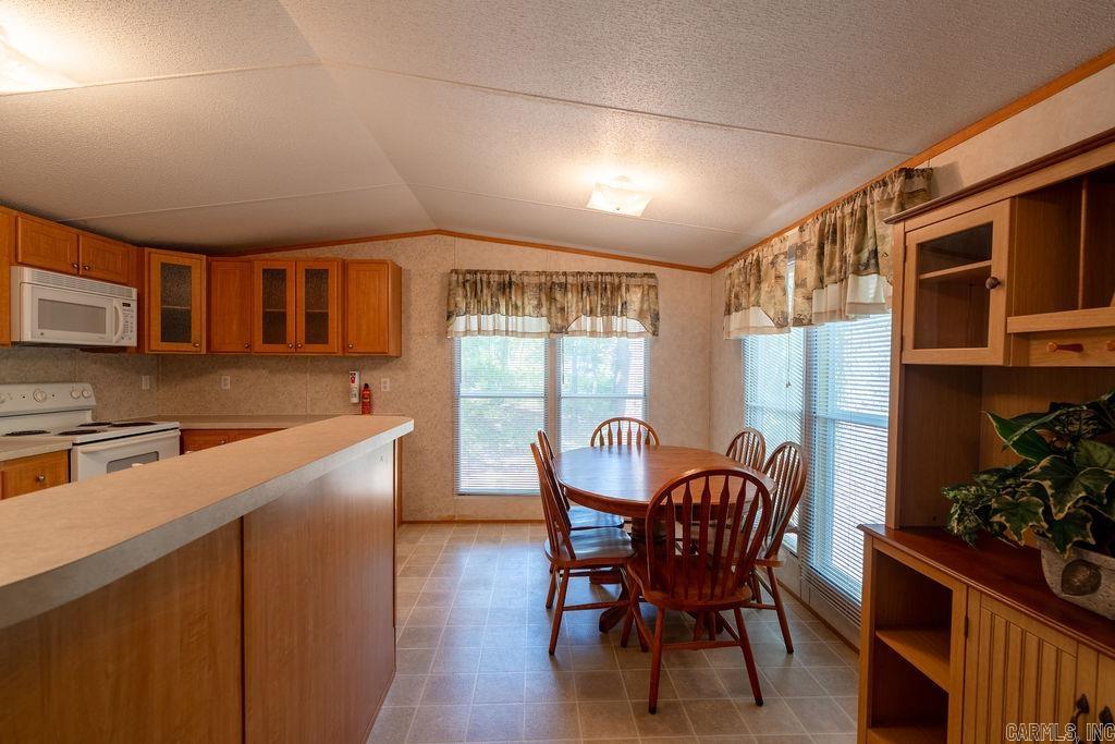 760 Ferguson Road Property Photo 17