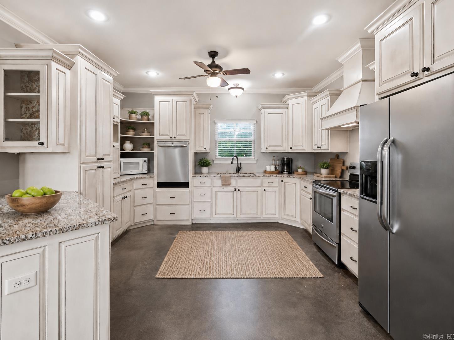 10 Colt Loop Property Photo 4