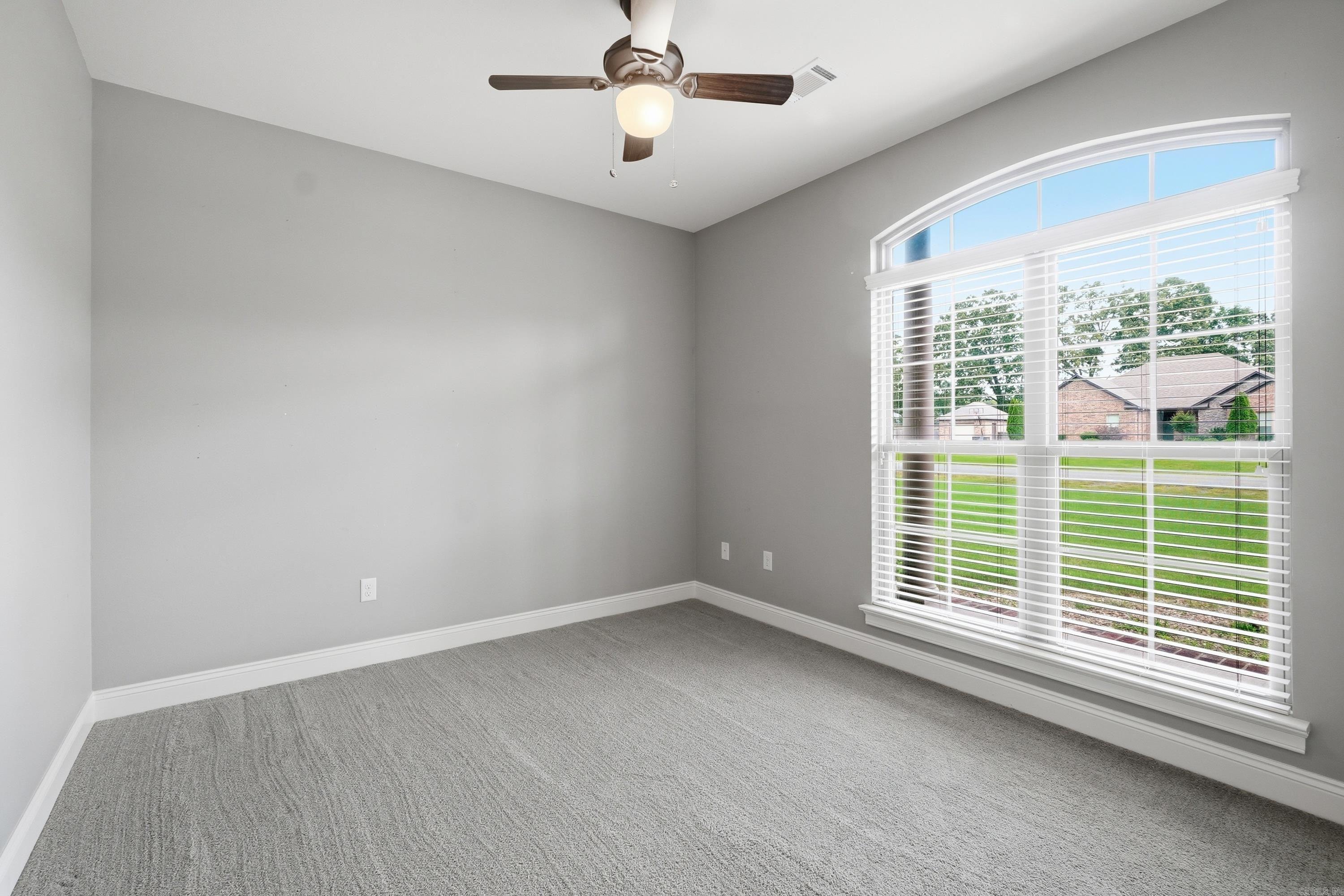 10 Colt Loop Property Photo 24