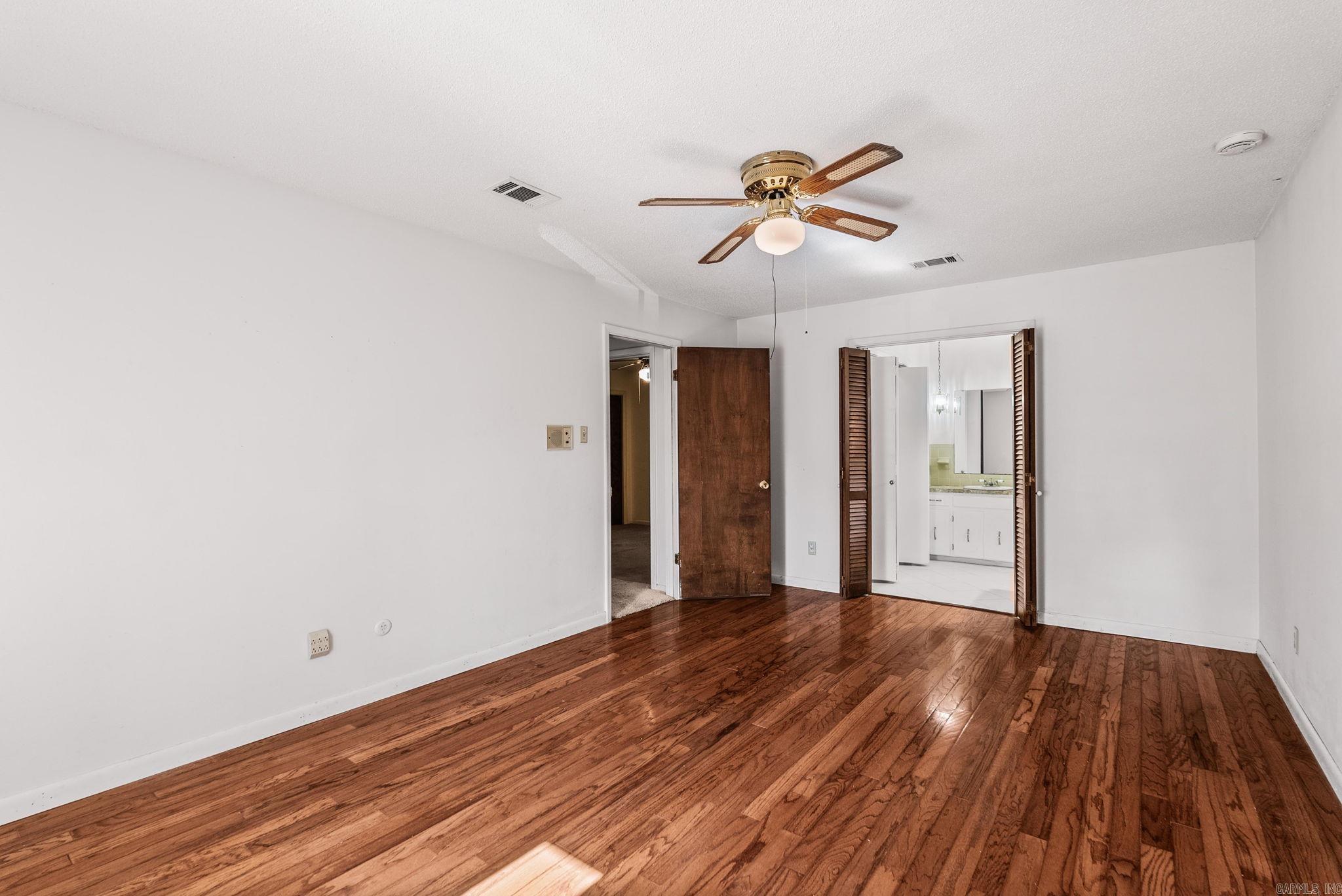 1212 N Jeff Davis Street Property Photo 25