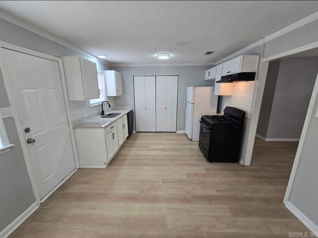 3501 Arapaho Trail Property Photo 6