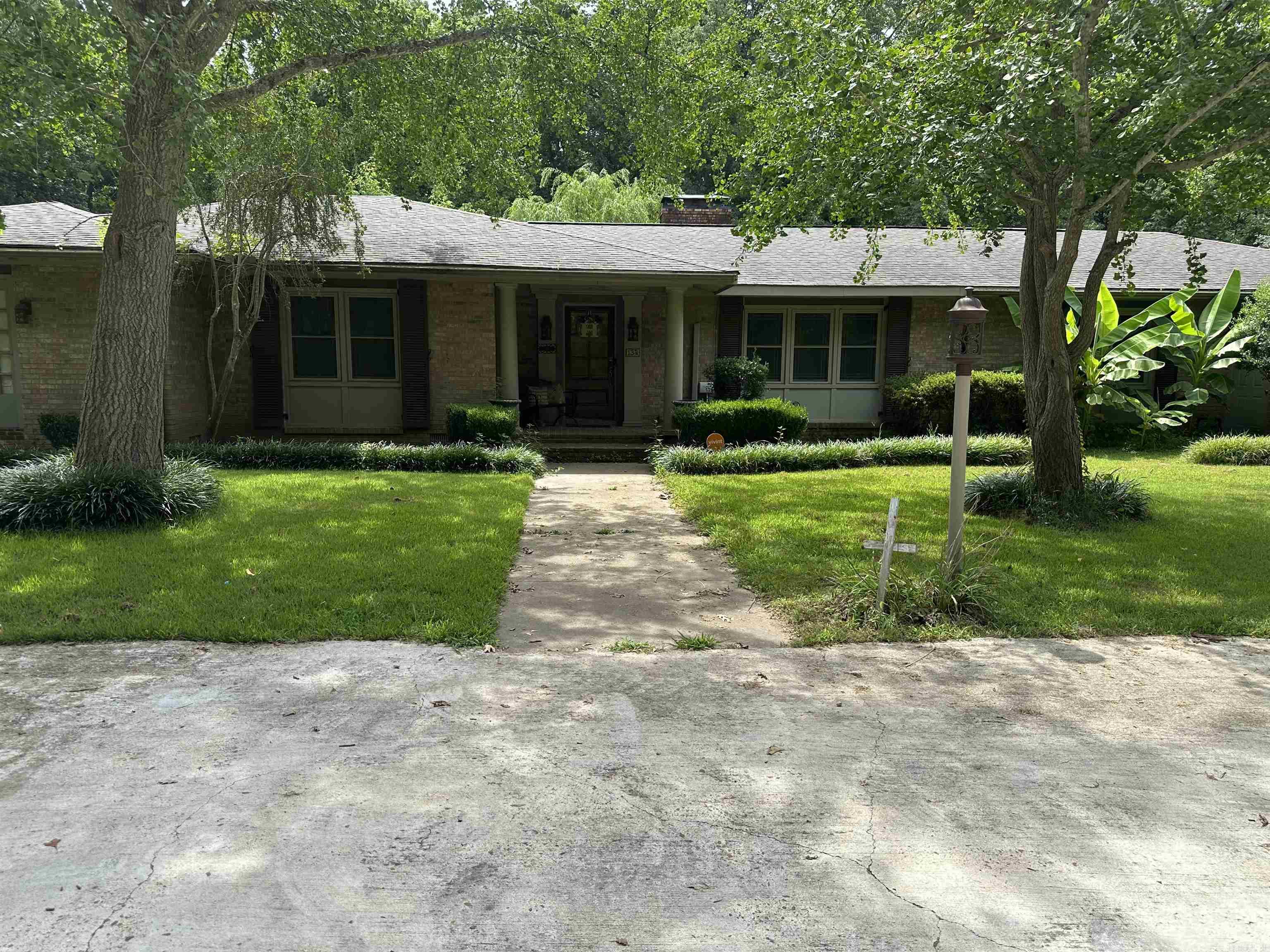 132 Stonebrook Property Photo 1