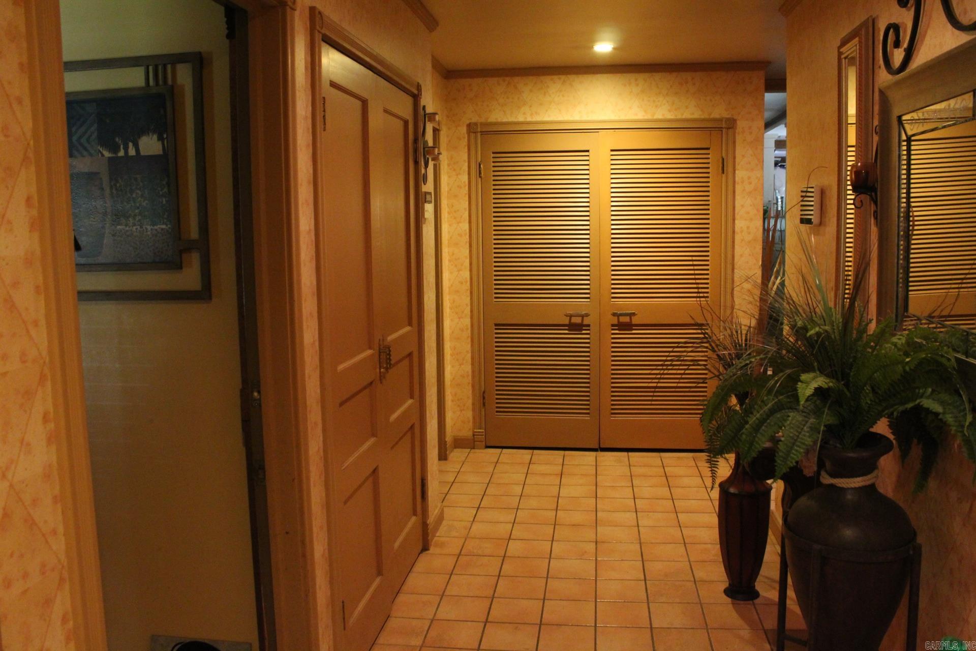 132 Stonebrook Property Photo 8