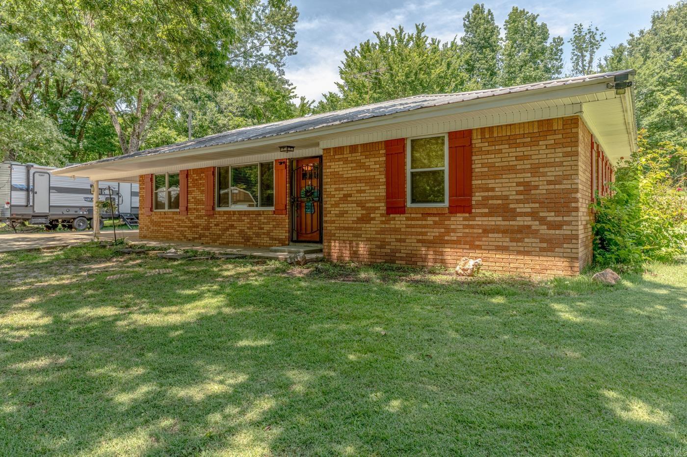 252 County Road 700 Property Photo 3