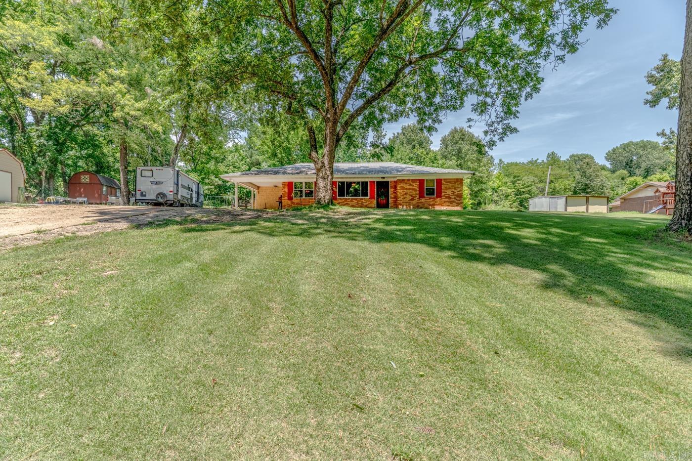 252 County Road 700 Property Photo 5