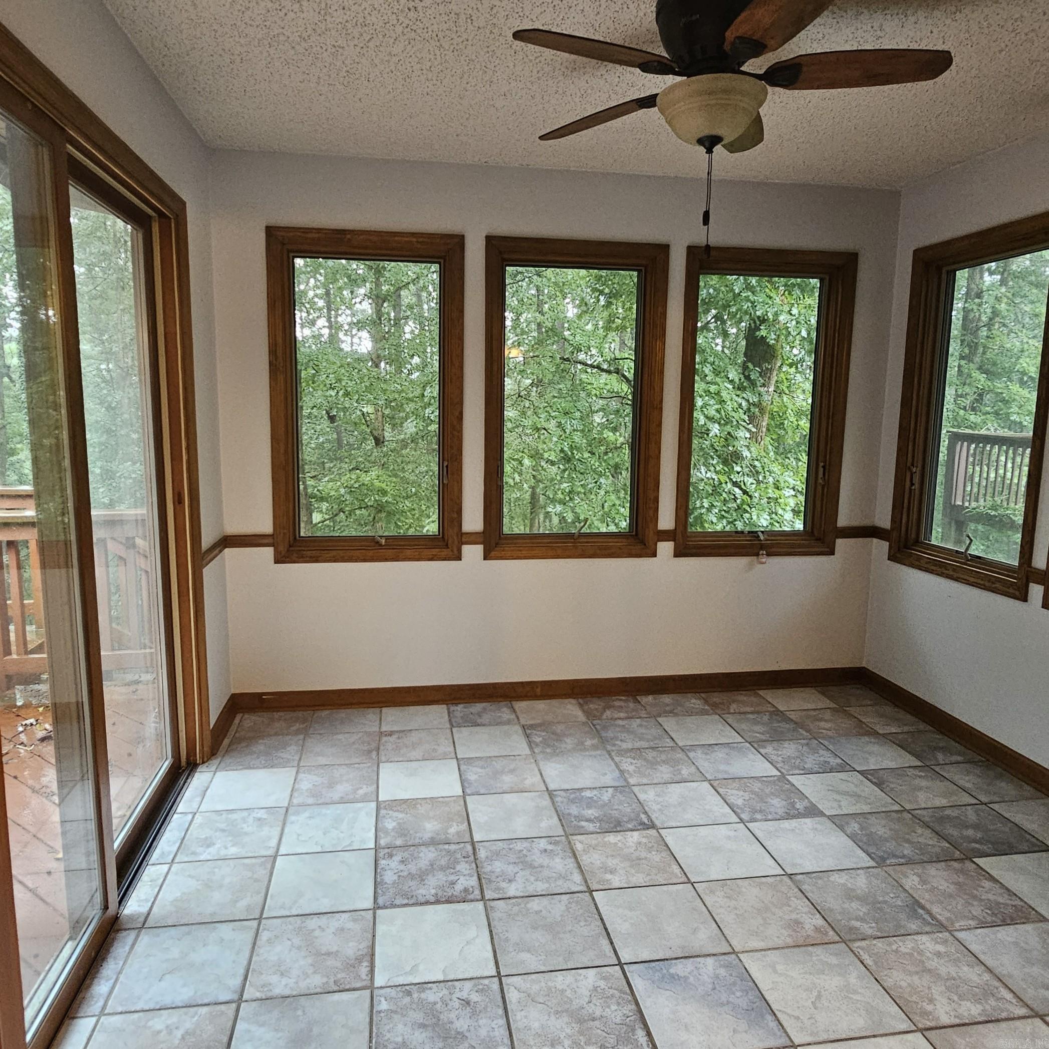 39 La Granja Circle Property Photo 11