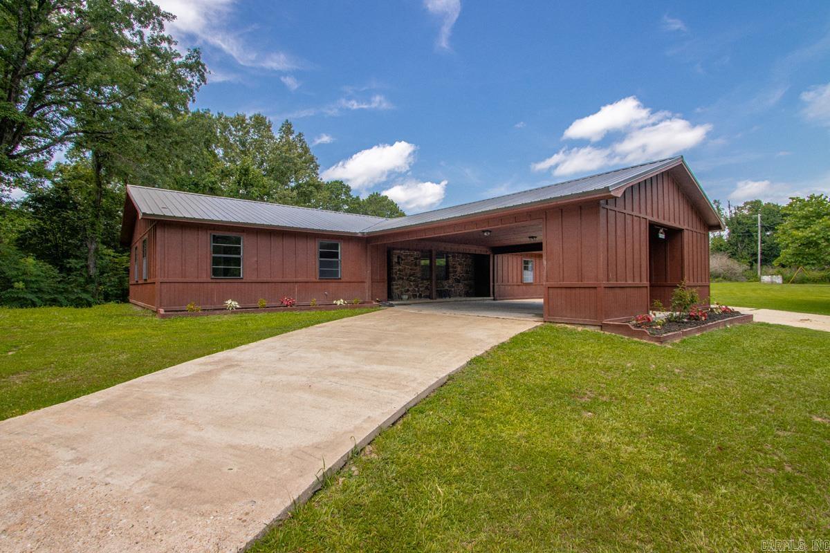17816 Little Rd. Property Photo 2