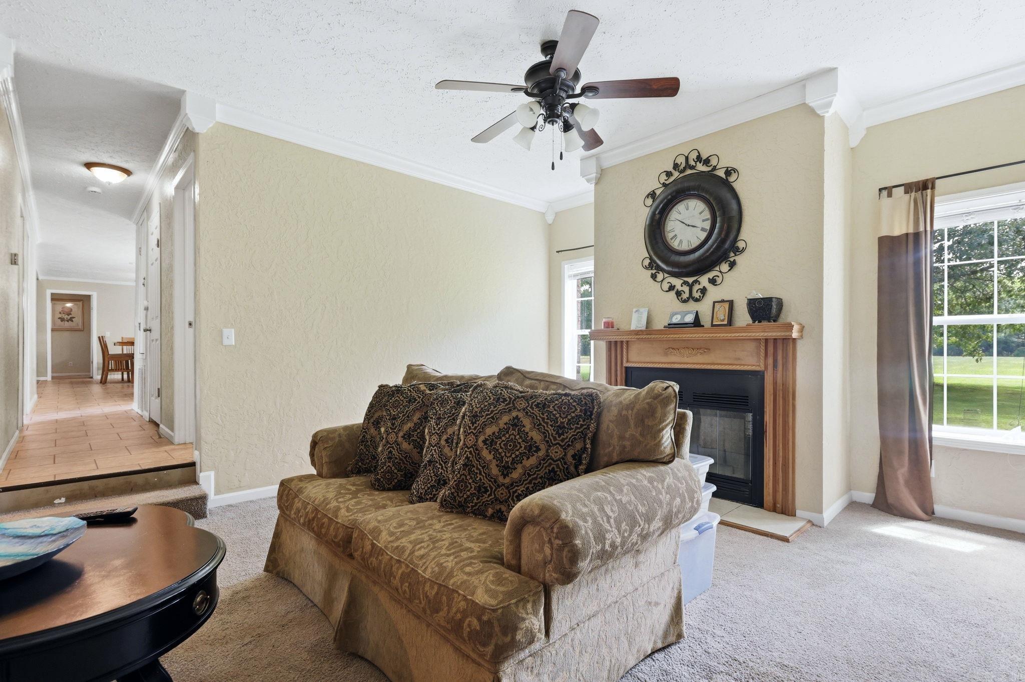 955 & 975 Highway 15 N Property Photo 32