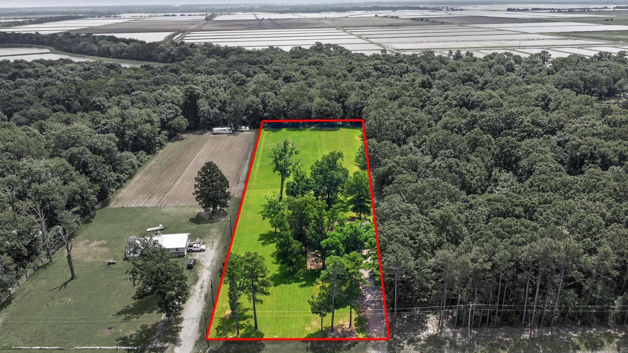 955 & 975 Highway 15 N Property Photo 35