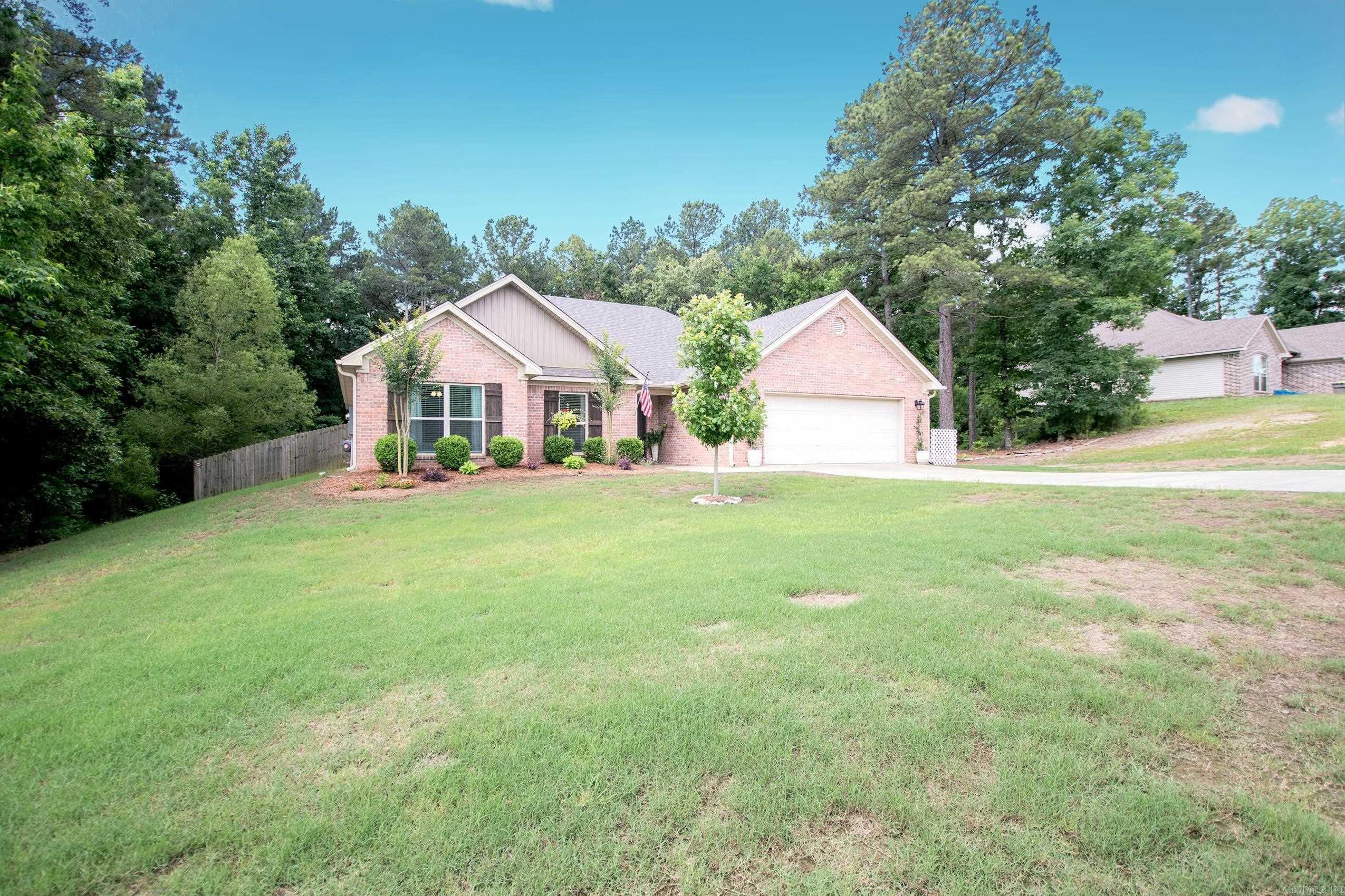 385 Reuben Drive Property Photo 2