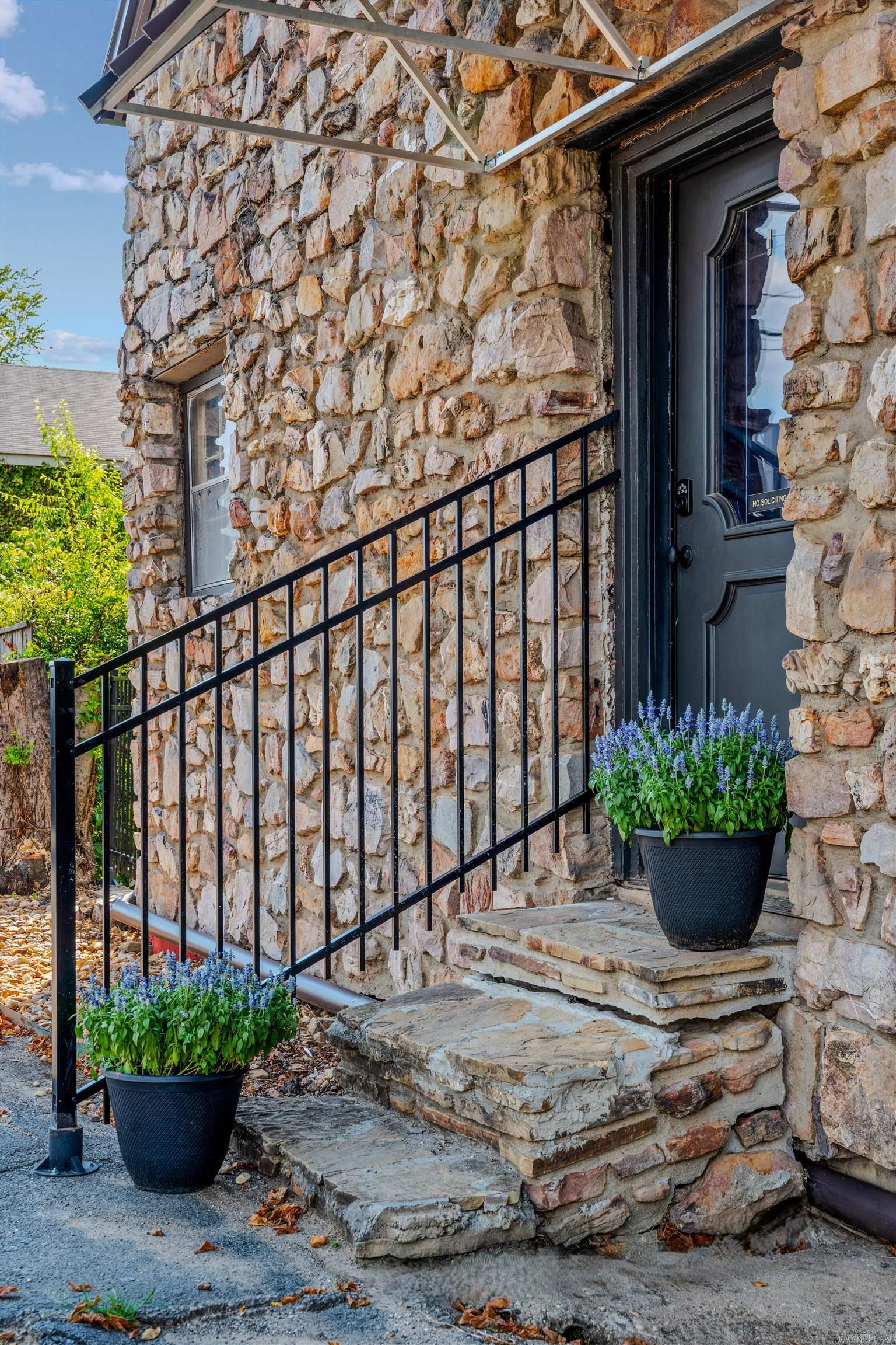 17940 I-30 Property Photo 7