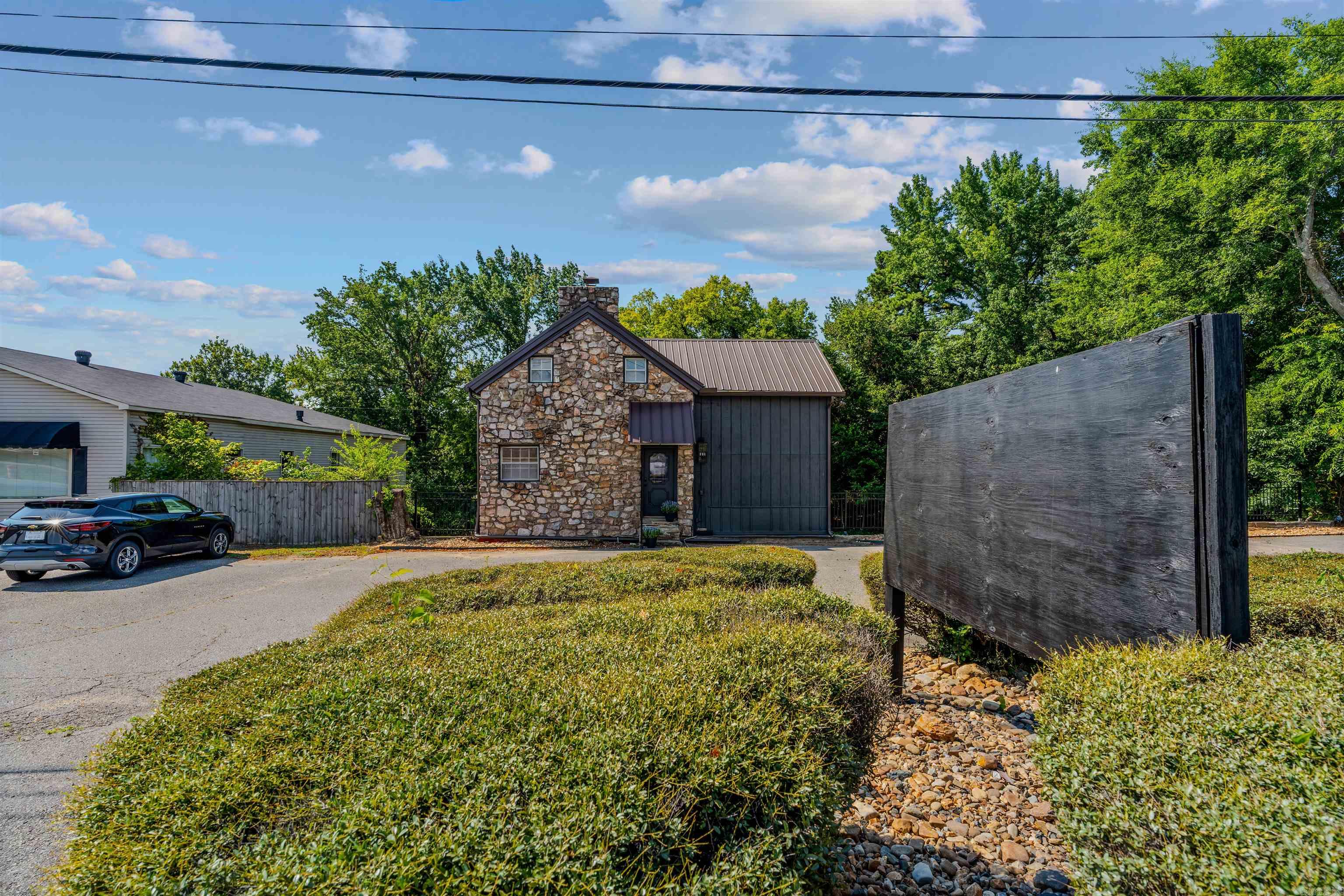 17940 I-30 Property Photo 10