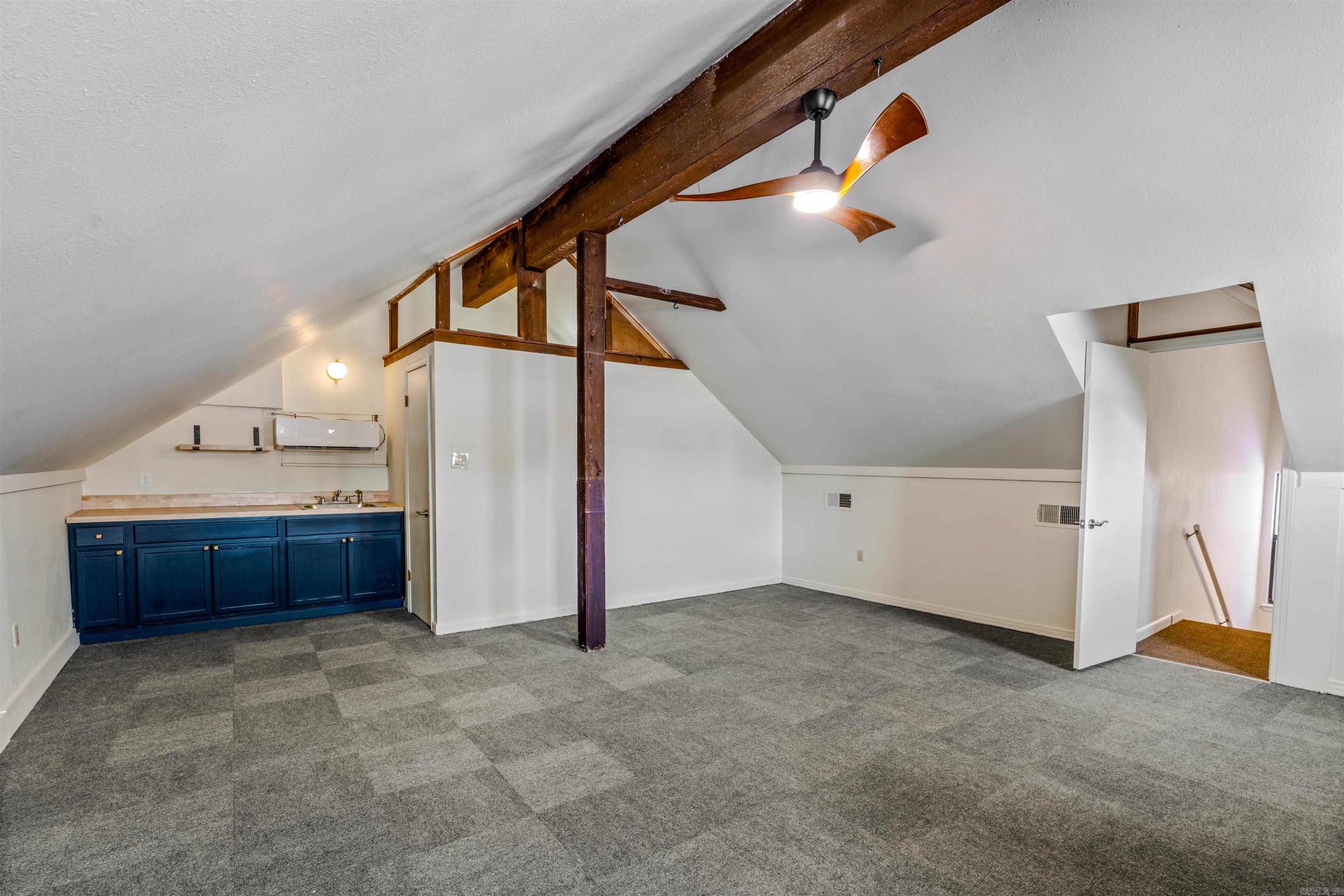 17940 I-30 Property Photo 25
