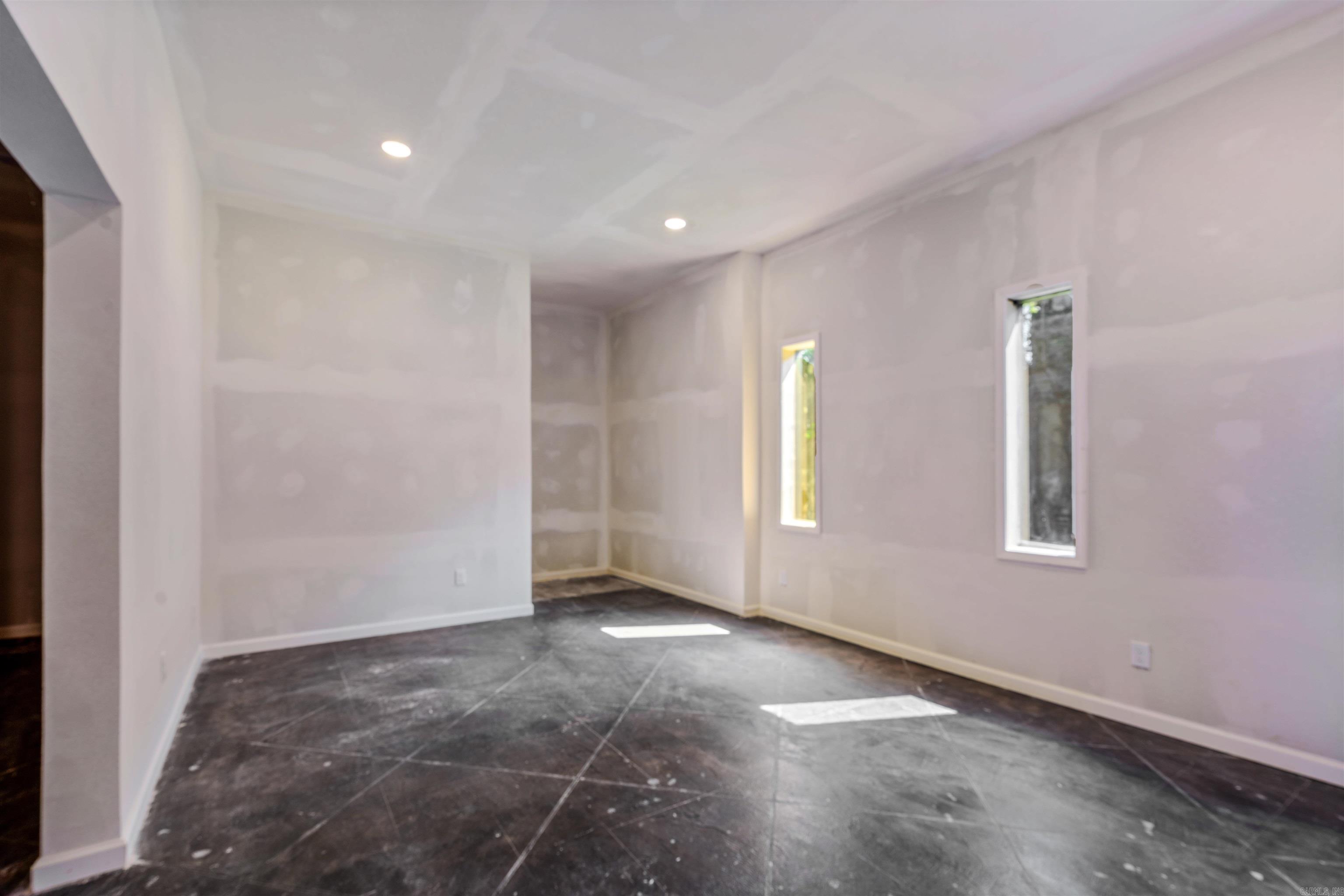 17940 I-30 Property Photo 34