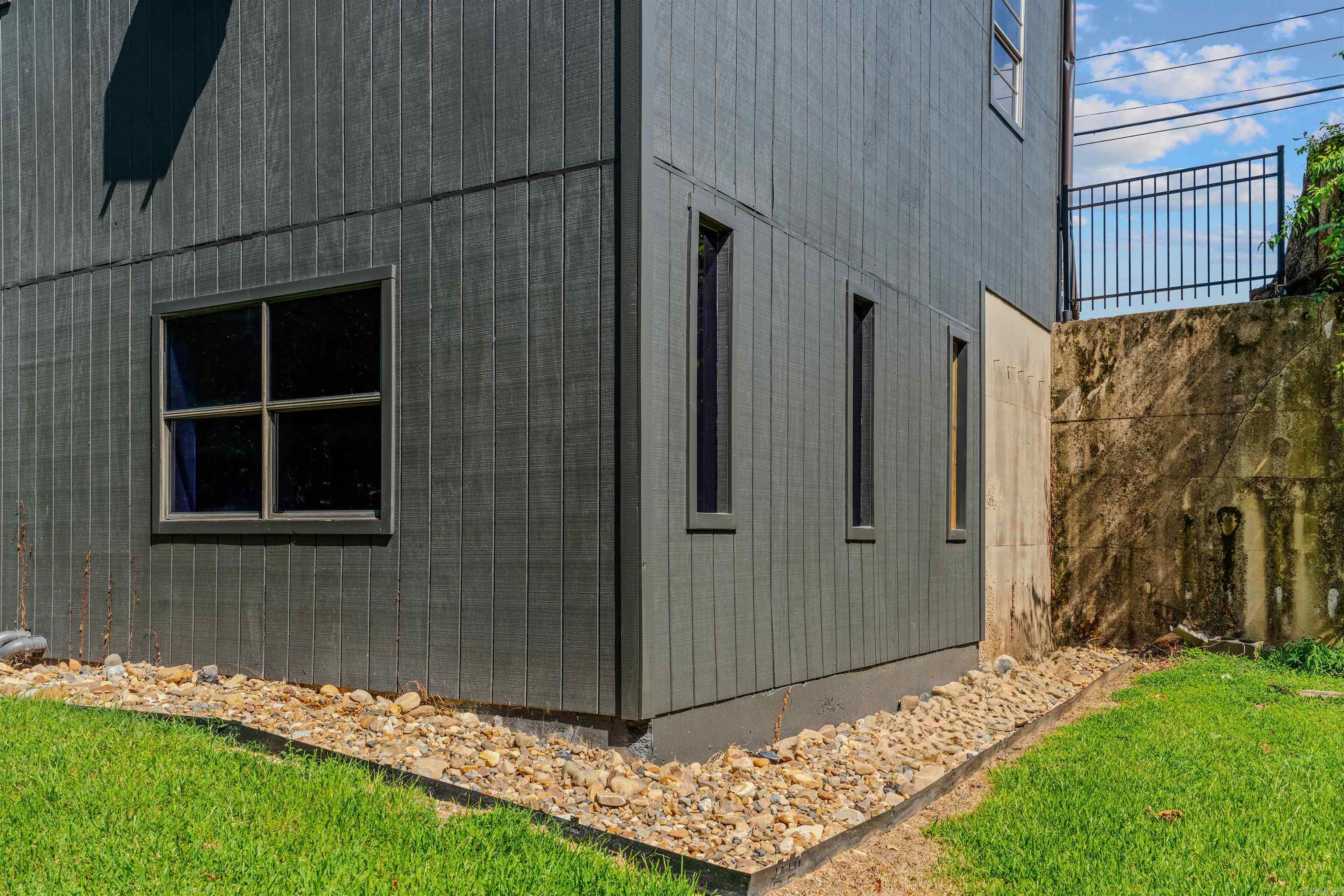 17940 I-30 Property Photo 42
